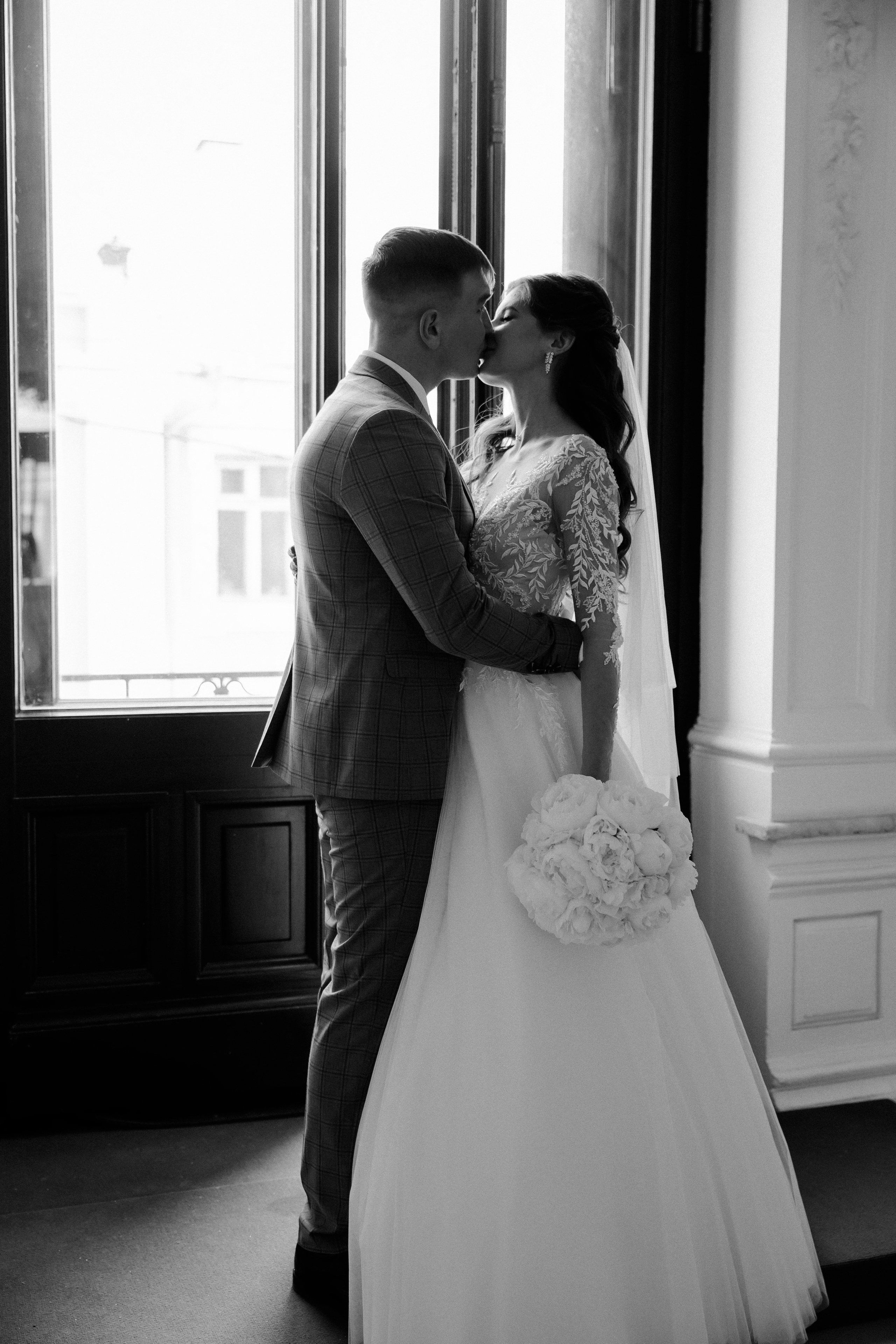 Анастасия и Никита (сборы + ЗАГС + прогулка). Фотограф в Москве Екатерина Потапова