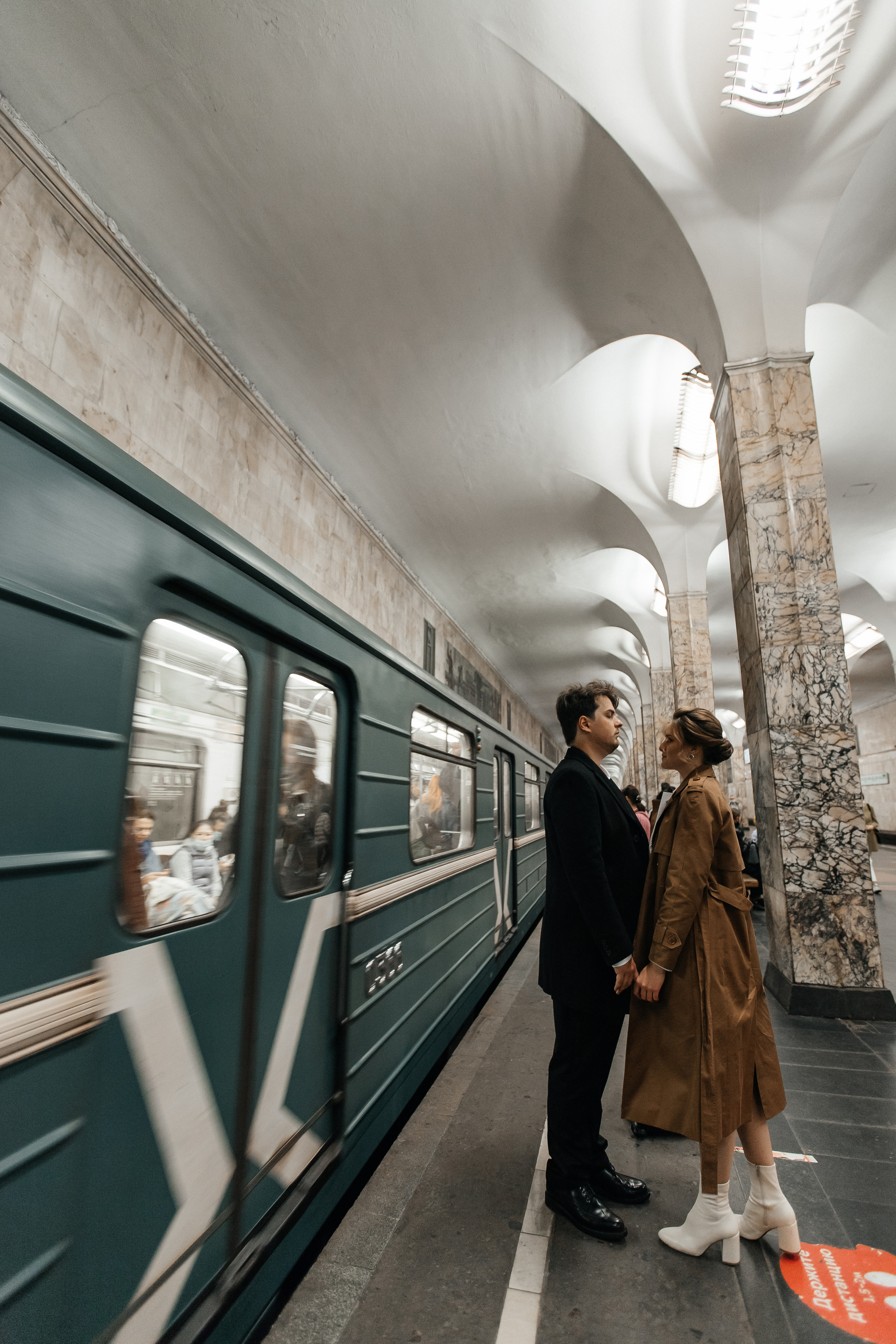 Ксения и Иван (ЗАГС + прогулка). Фотограф в Москве Екатерина Потапова