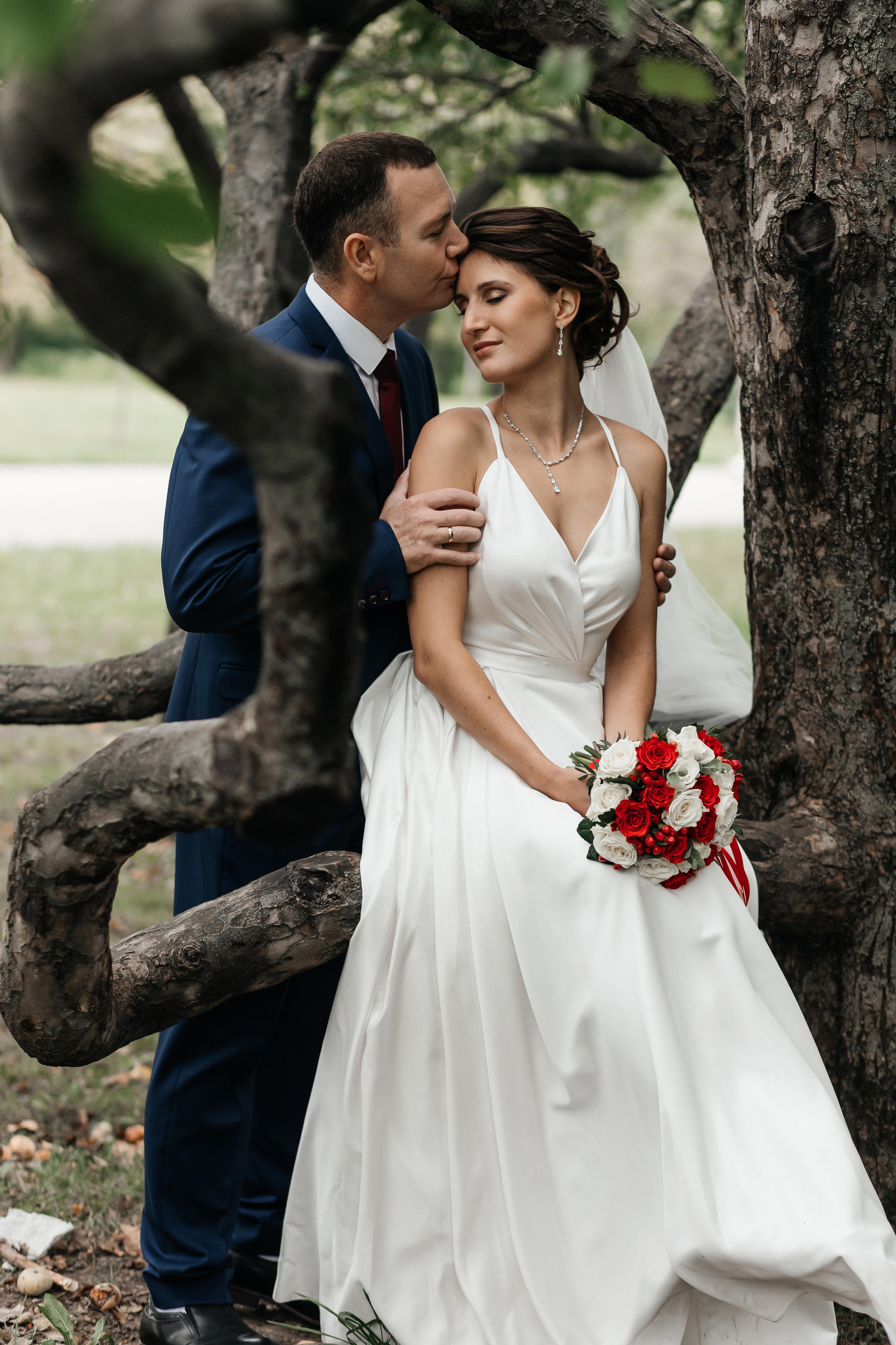 Александр и Александра (ЗАГС + прогулка). Фотограф в Москве Екатерина Потапова