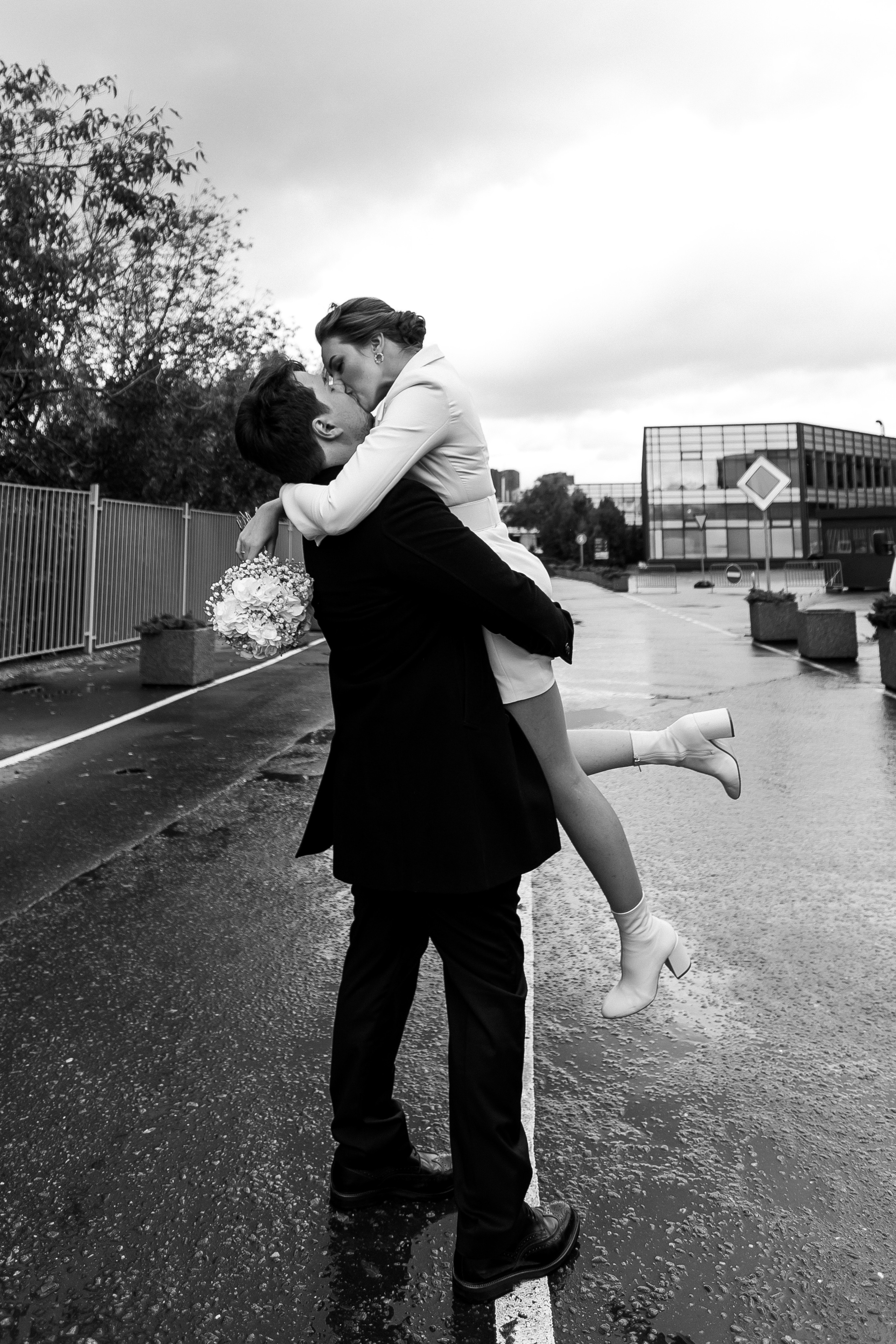 Ксения и Иван (ЗАГС + прогулка). Фотограф в Москве Екатерина Потапова