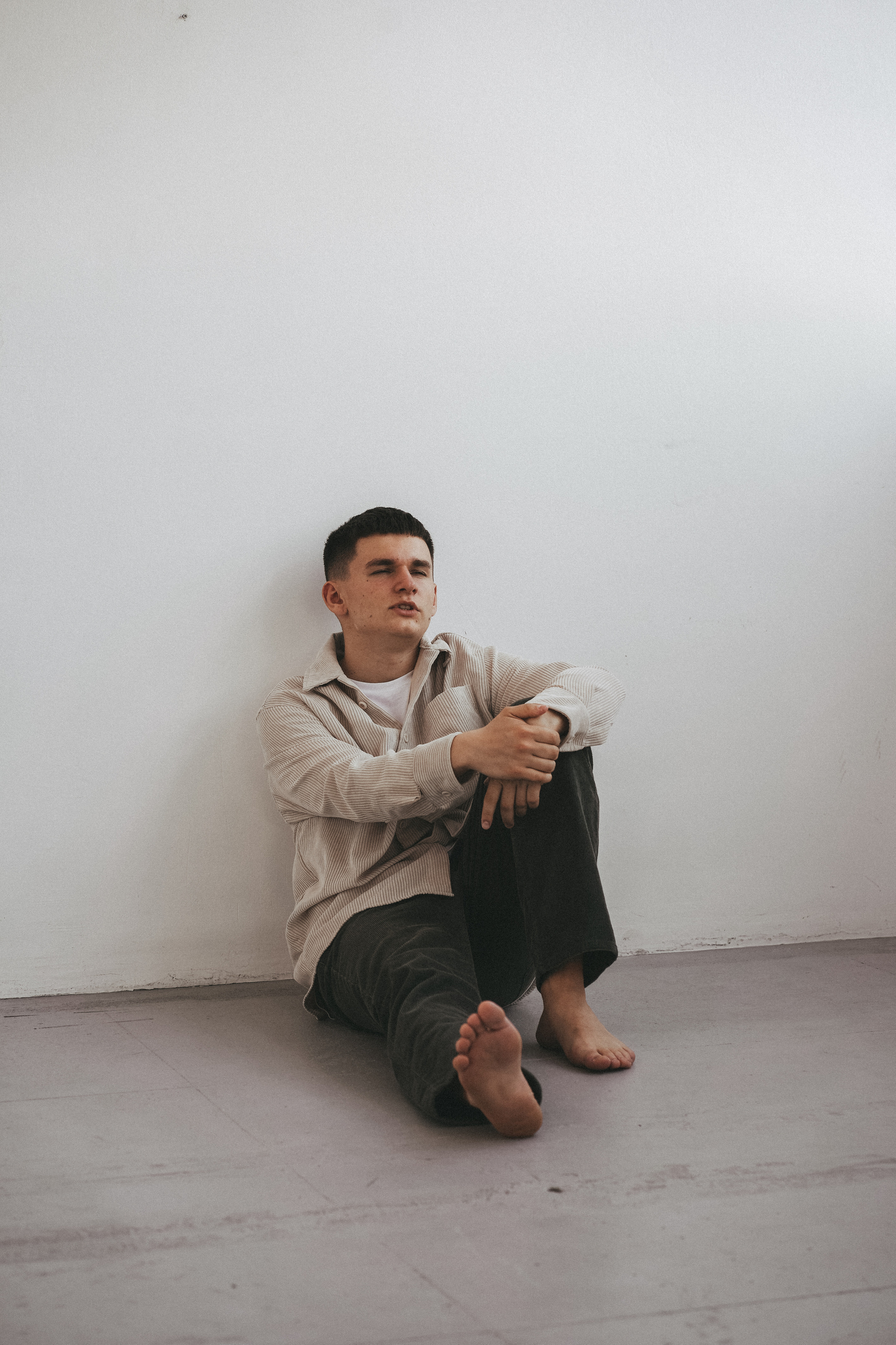 Vadim. Я Твой фотограф — Ната! Буду рада видеть тебя в своем объективе!