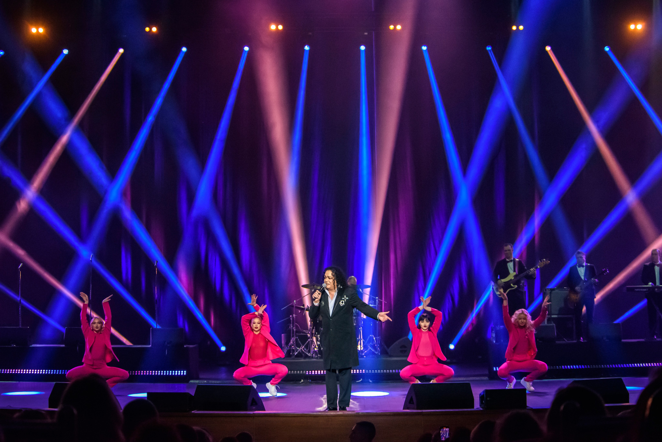 Лариса Рубальская «40 лет с песней по жизни» — Крокус Сити Холл. Бренд-фотограф для экспертов и блогеров в Москве Влада Горбовская