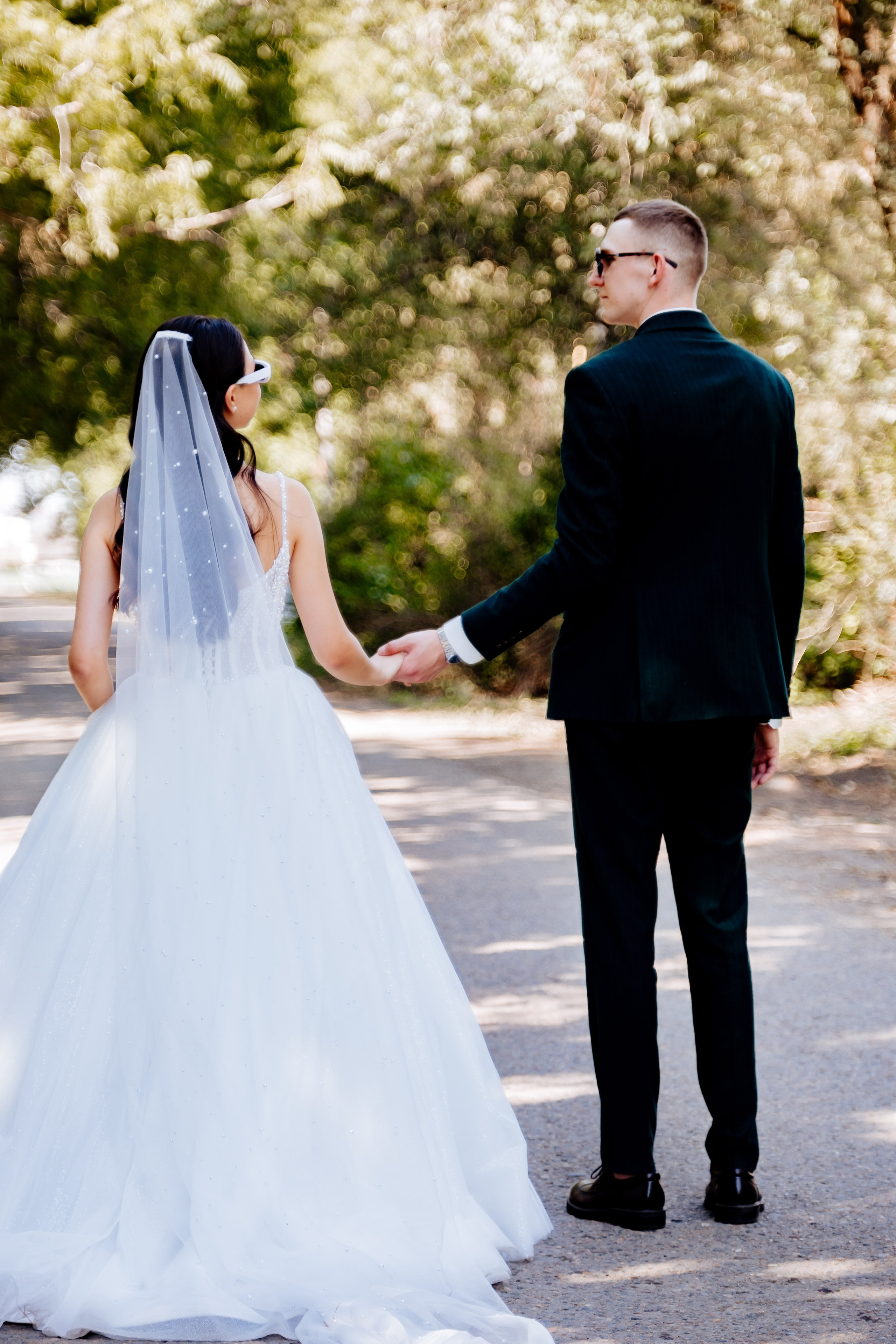 Свадебные съемки. Профессиональный фотограф и видеооператор