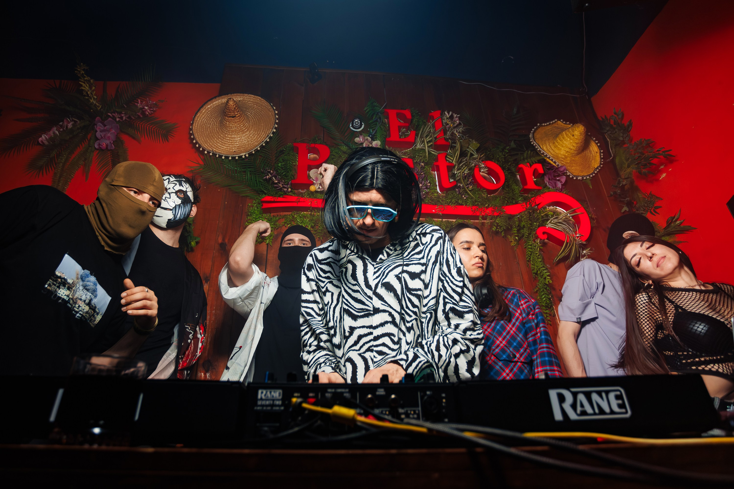 Движ_El Pastor_Симферополь_1.03.2025. Аминов Руслан | Фотограф