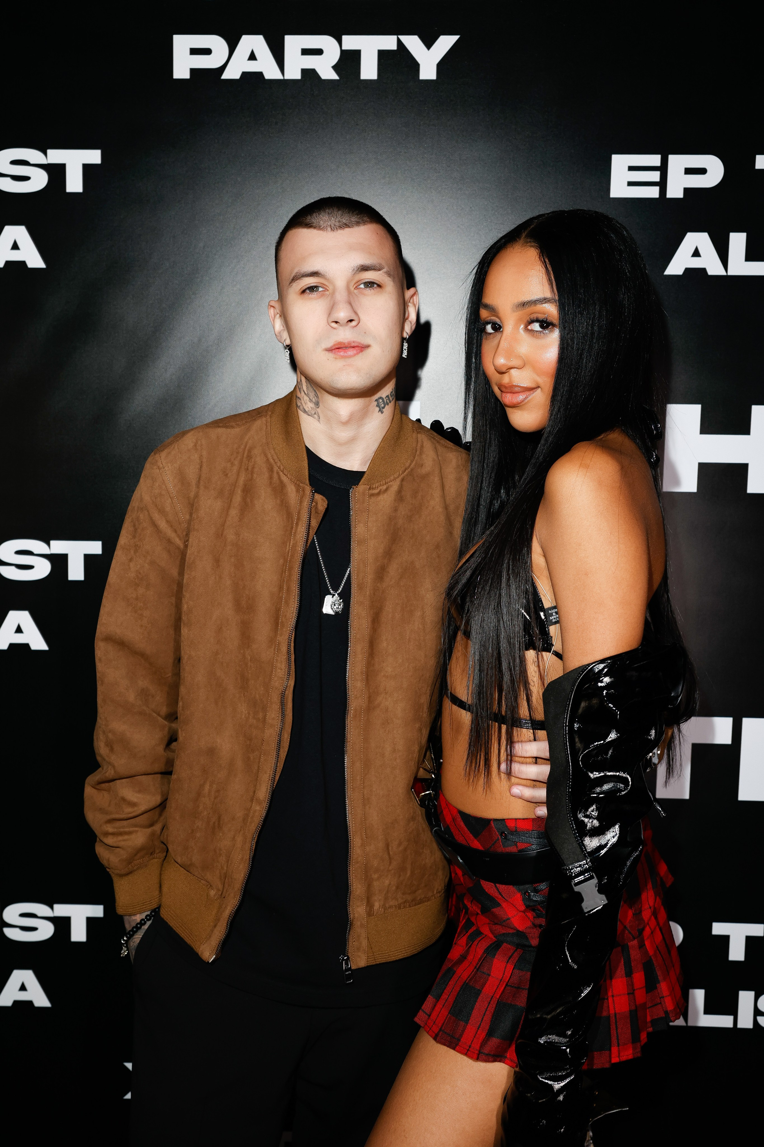 ALISHA. Nikolskayasecular