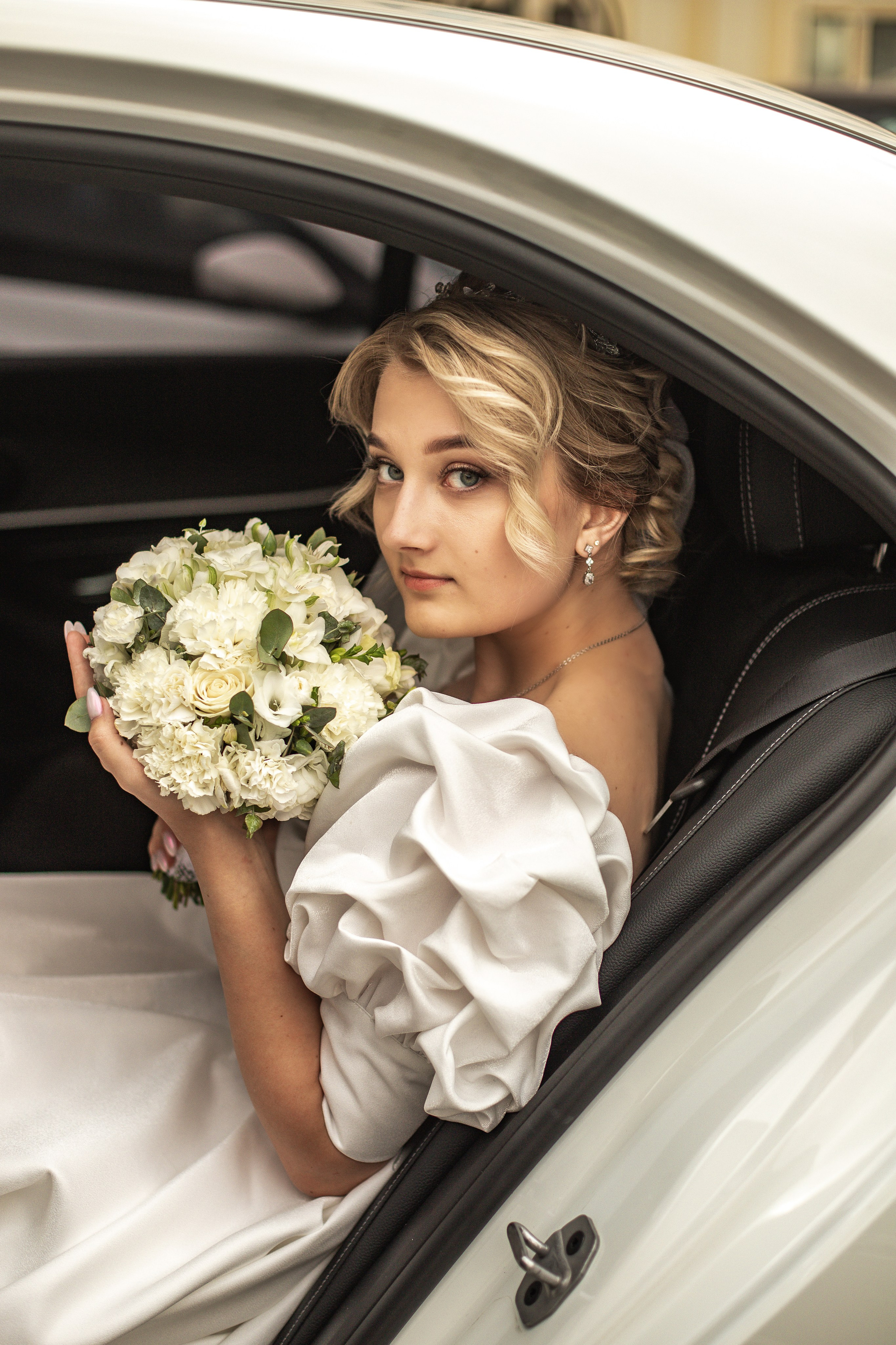 Свадебная съемка. Семейный свадебный интерьерный фотограф Тверь Санкт- Марина Свистунова