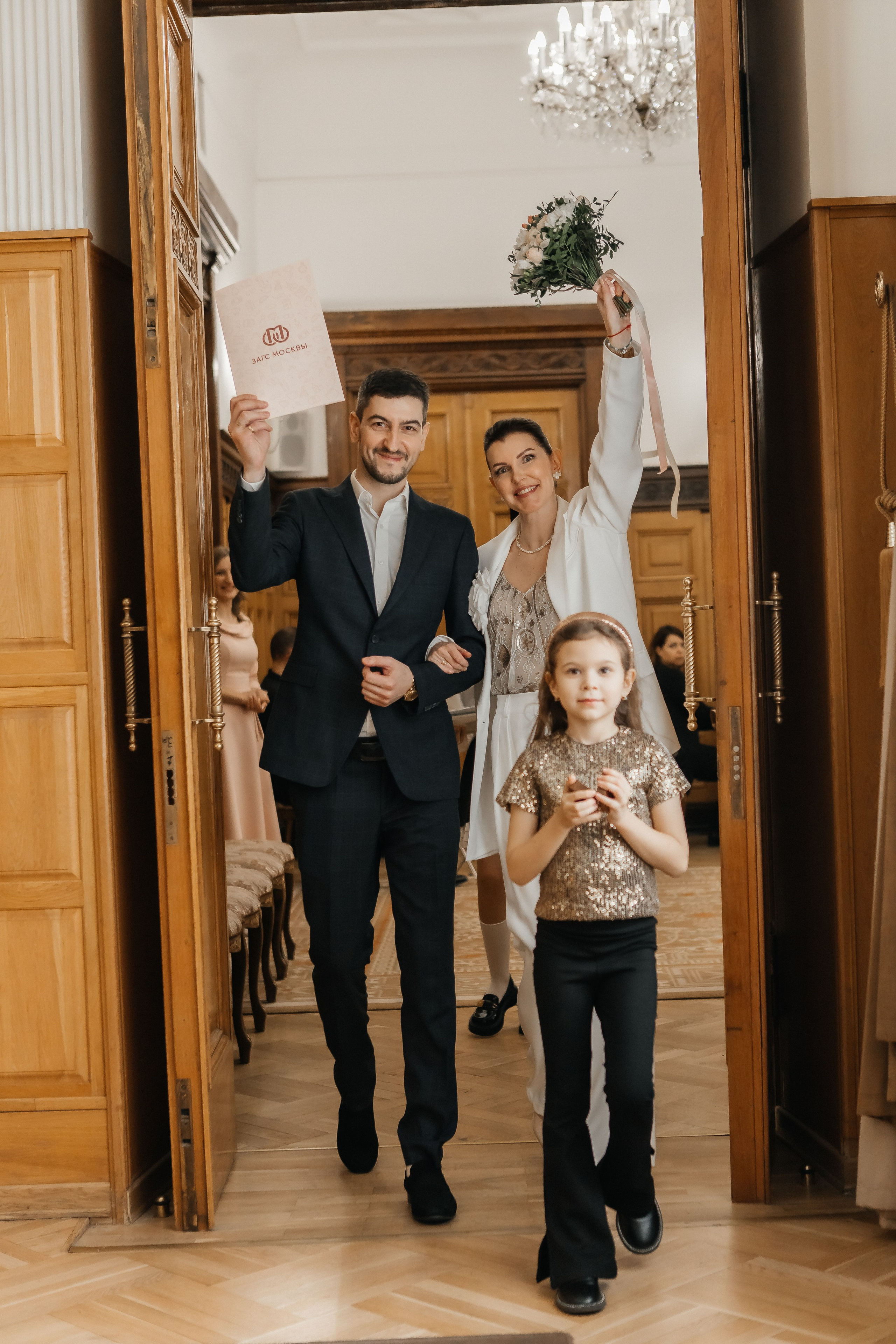 Фотосессия регистрации в Грибоедовском ЗАГСе. Свадебный фотограф в Москве