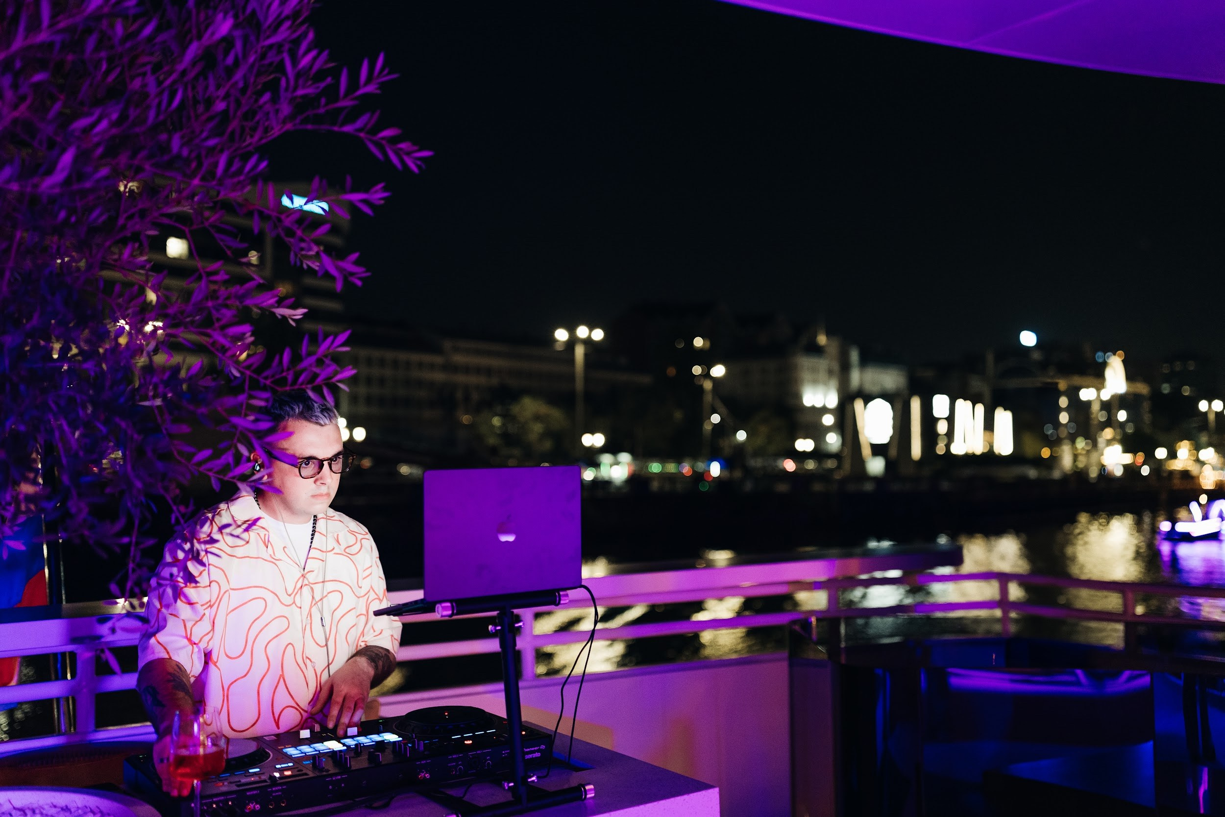 Яхта Калипсо