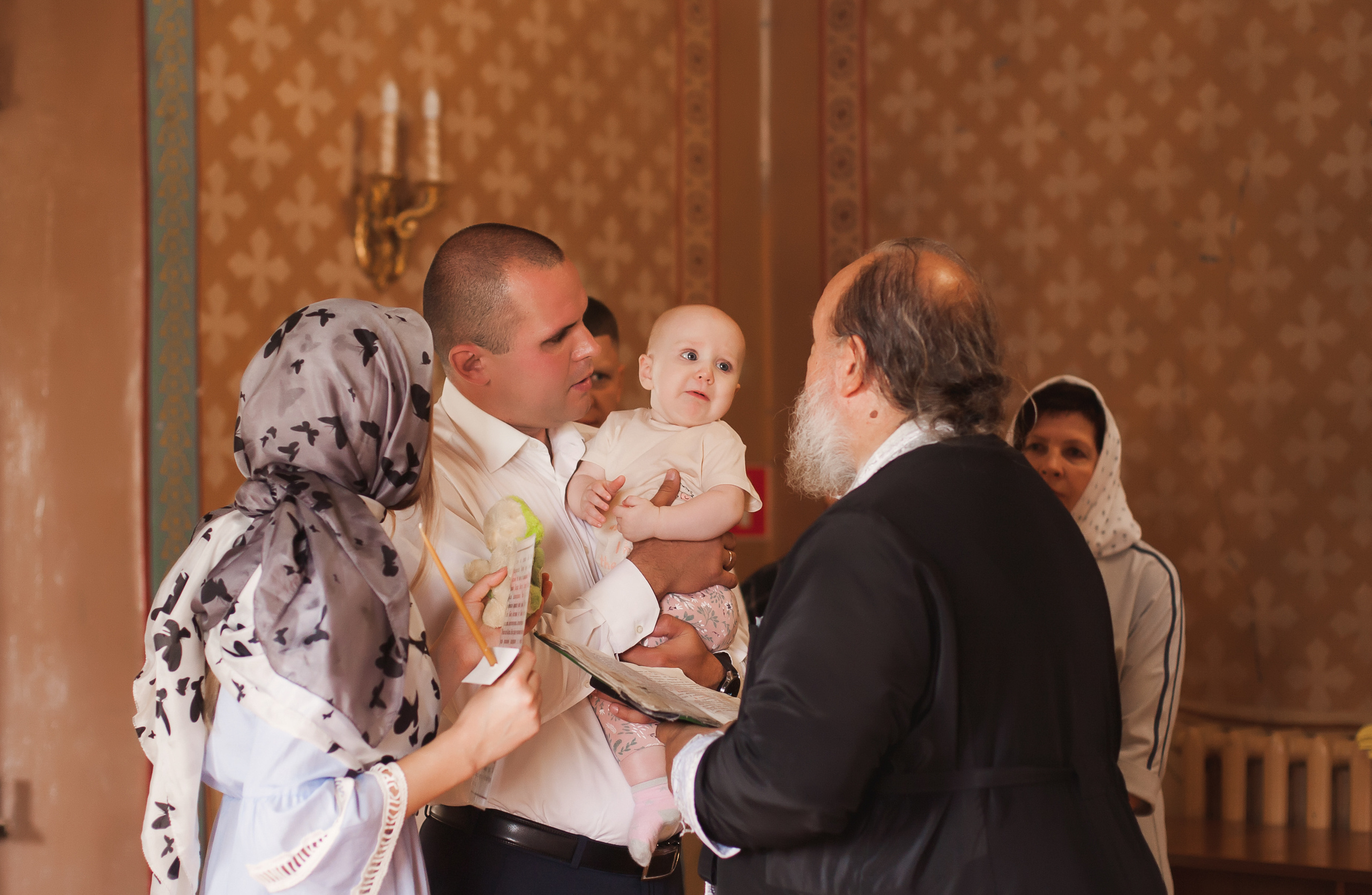 Крещение. Фотограф новорожденных в Брянске Анжелика Прохоренкова