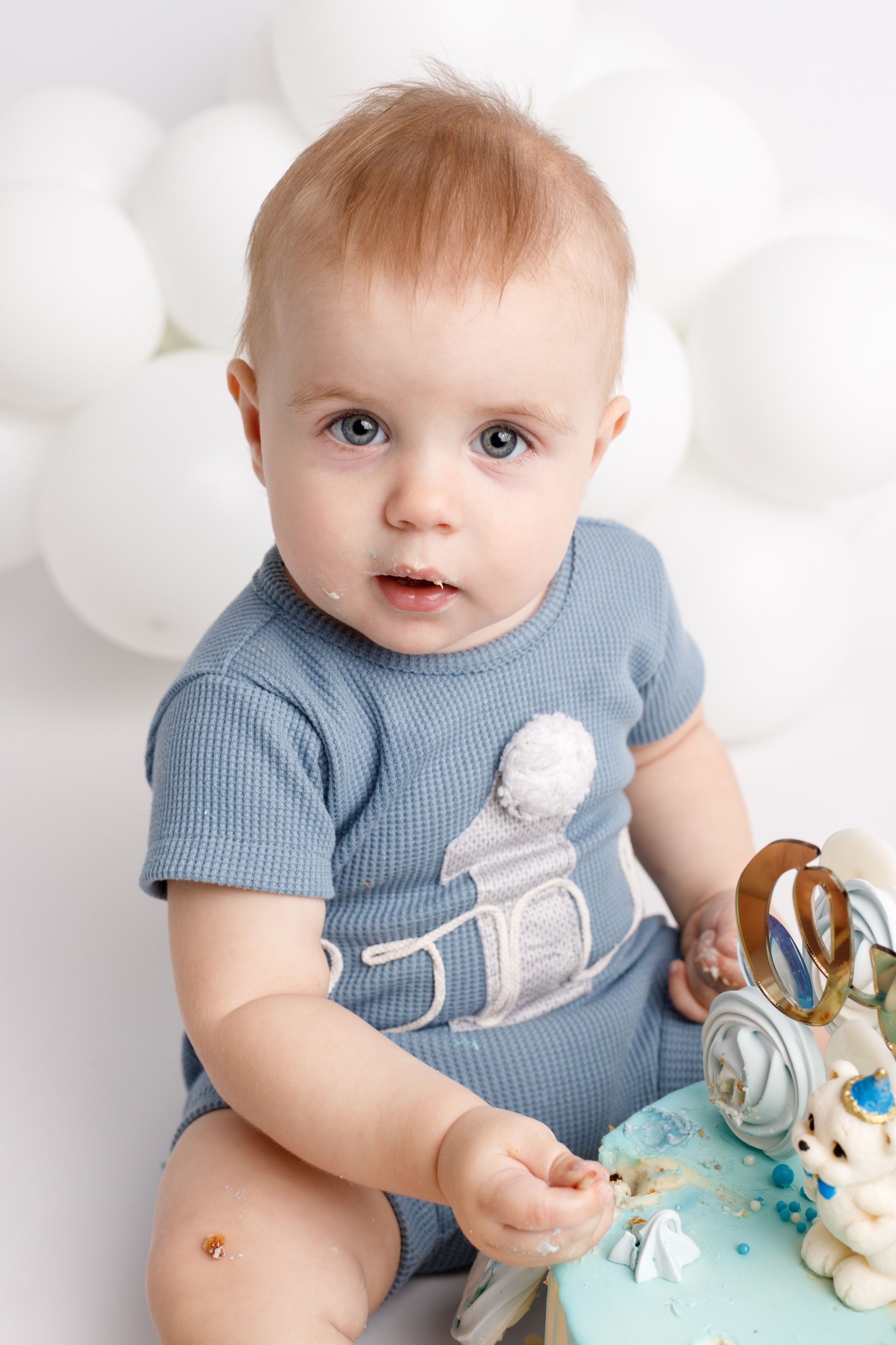 Влад «Первый тортик». Фотограф новорожденных в г. Оренбурге Екатерина Козлова