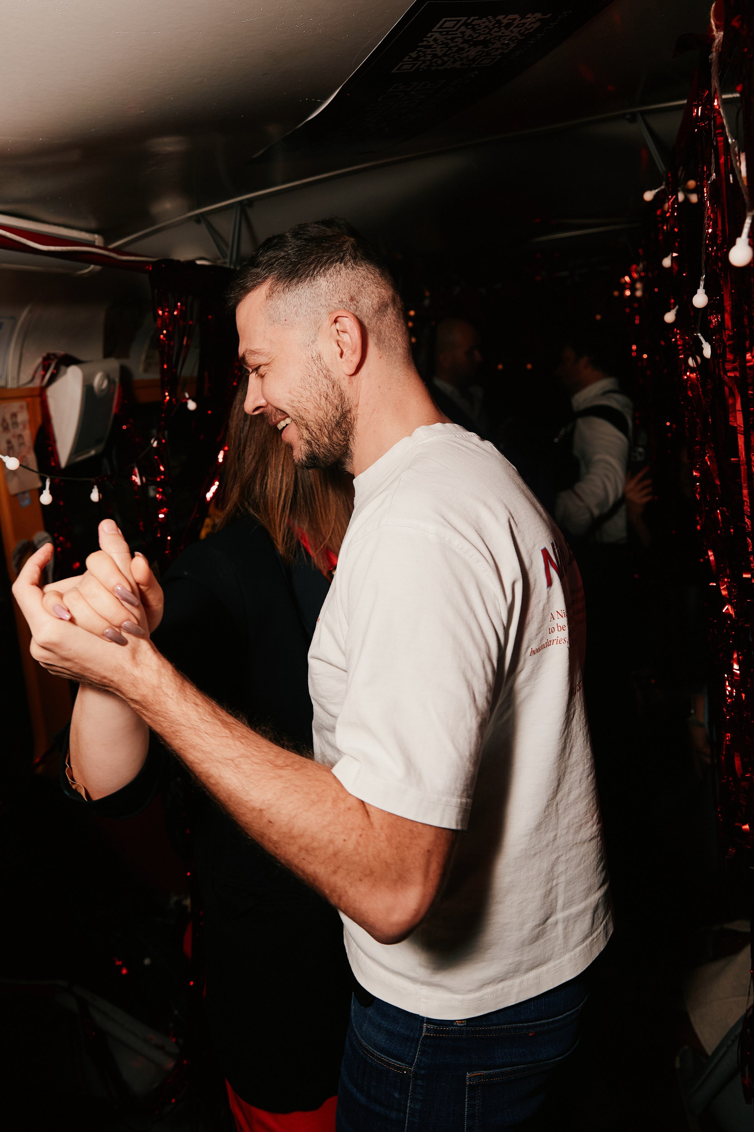 Tram 35 30.11. Свадебный репортажный фотограф краснодар максим дремов дрёмов фотосессия студия цена