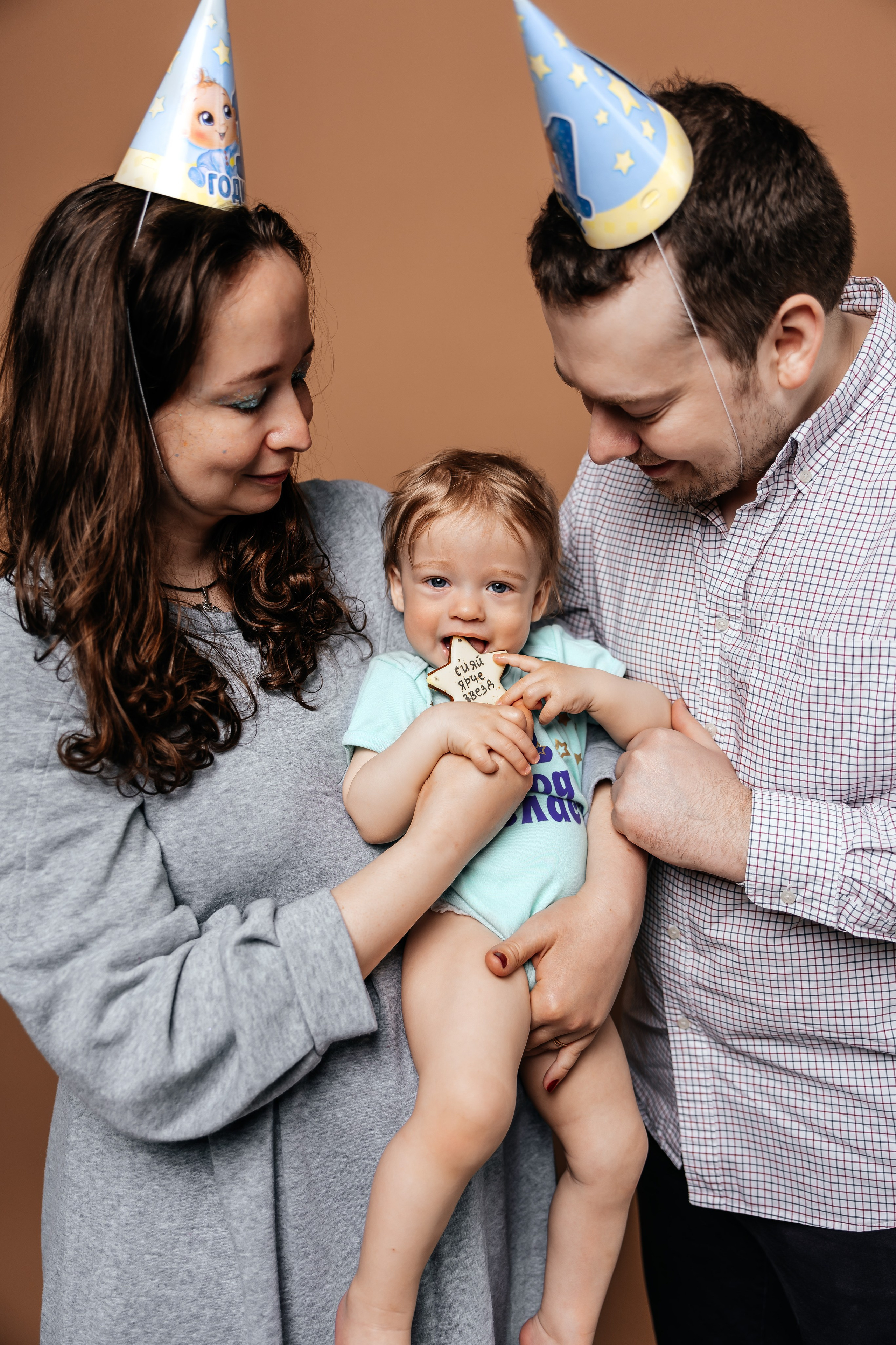 Годовасие. Семейный фотограф Москва и область Дербунова Елена