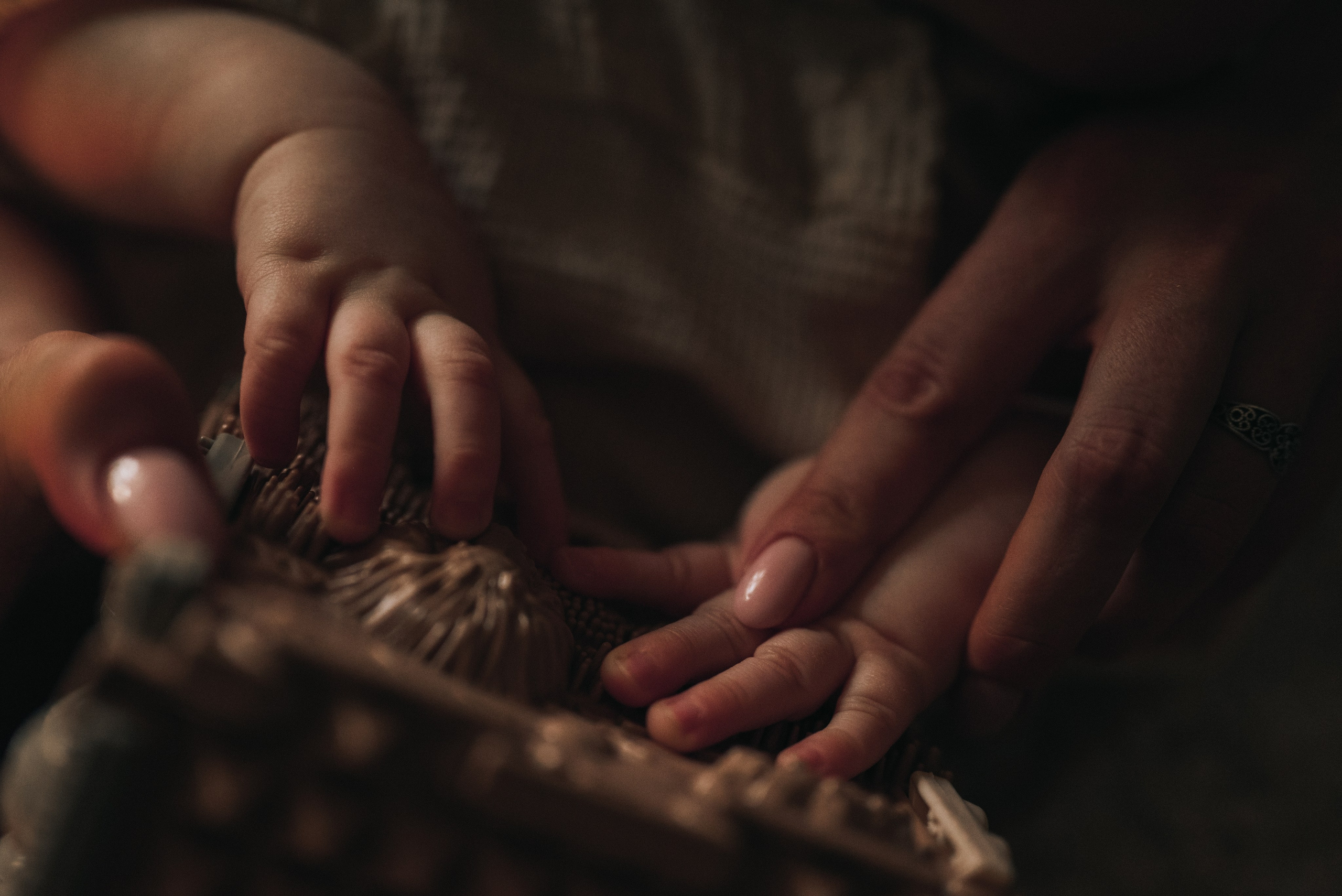 Утро мамы и малыша. Дарья и Евсей. Семейный фотограф в Москве Дарья Пузикова