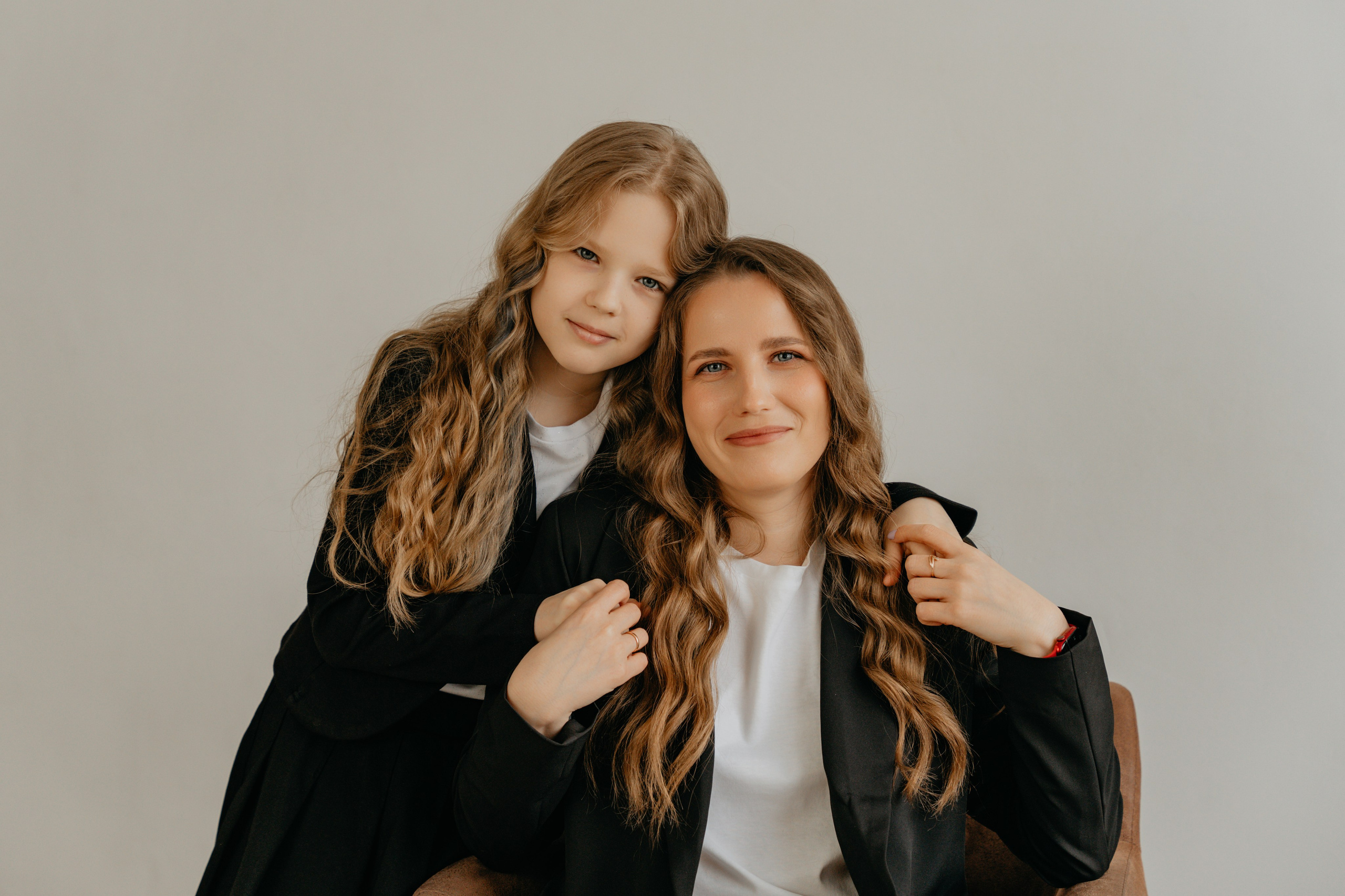 Мама и дочь и никого нет ближе нас