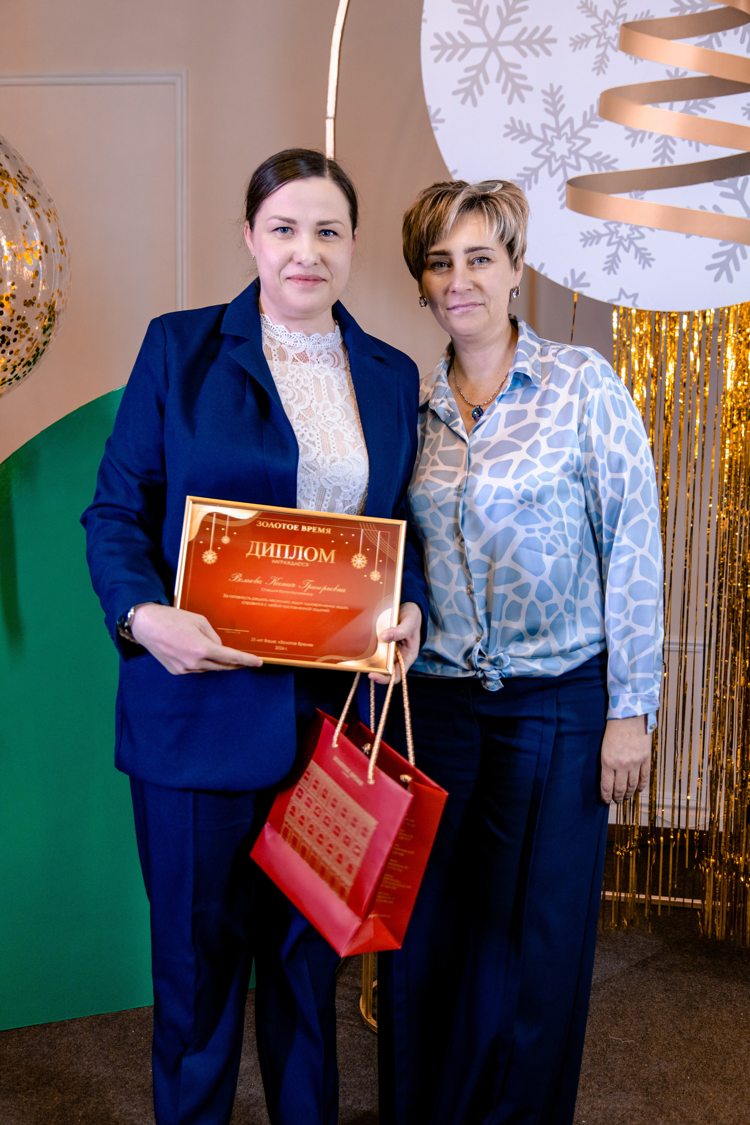 «Золотое время» Новогодний корпоратив. МЕДИА-РЕСУРС ХАБАРОВСК / Фотоотчеты / Репортажи / События