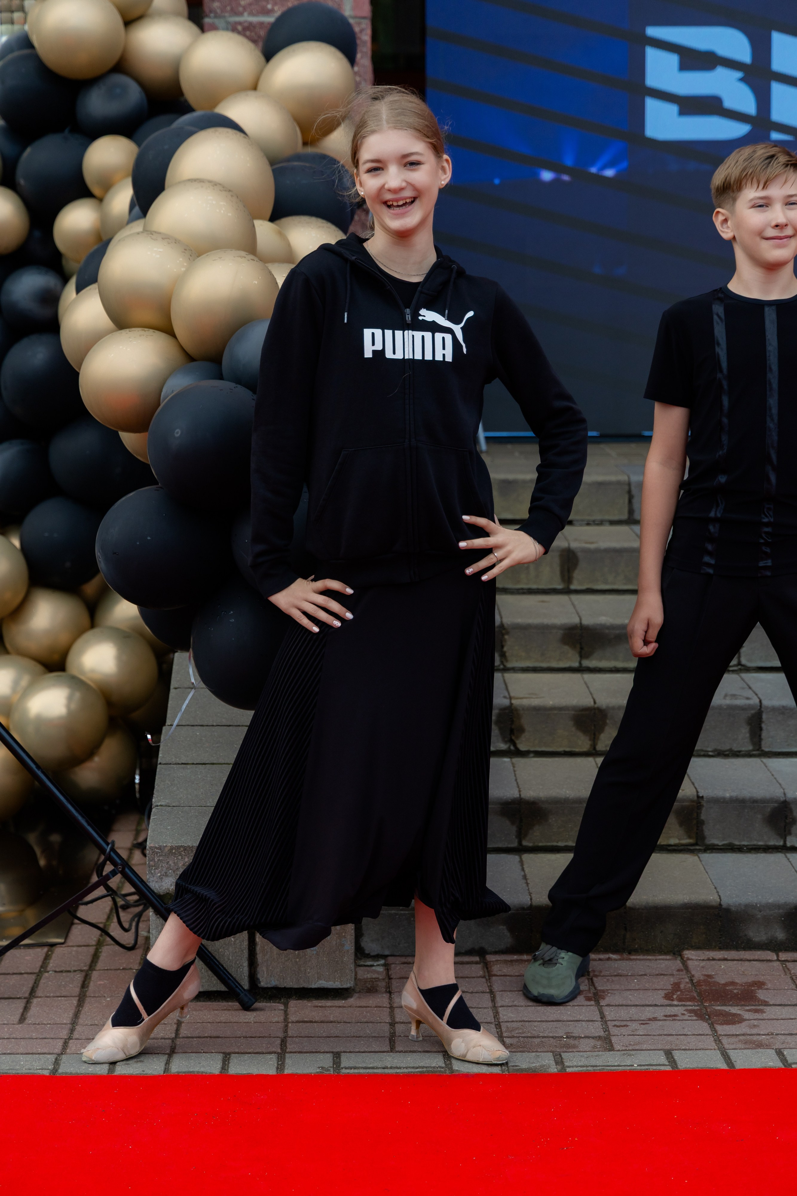 Школьный выпускной 2025 год в Минске, Беларуси. Свадебный фотограф в Минске/Беларуси Сергей Спиридонов