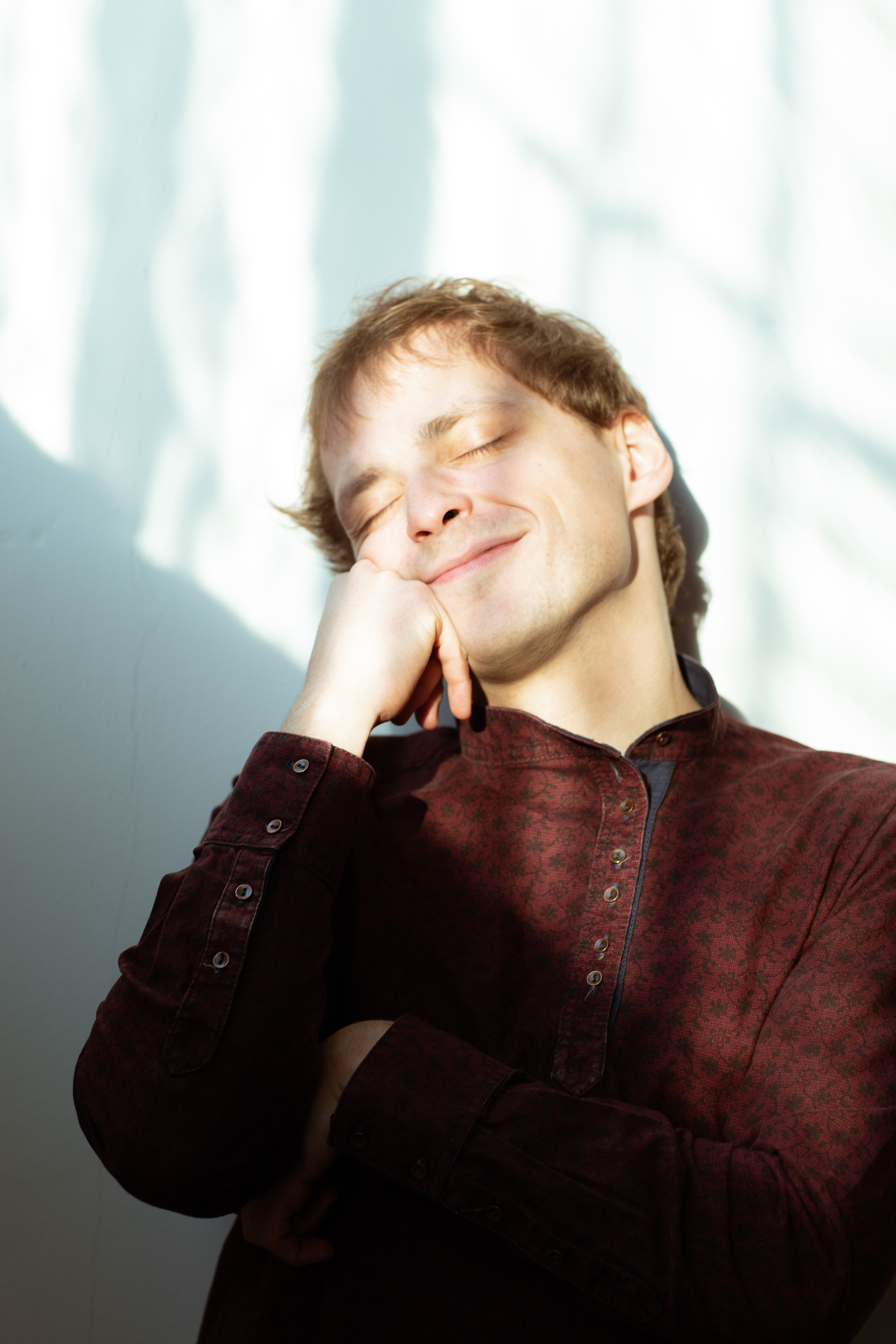 Арсений фотосессия в студии. 10sphoto