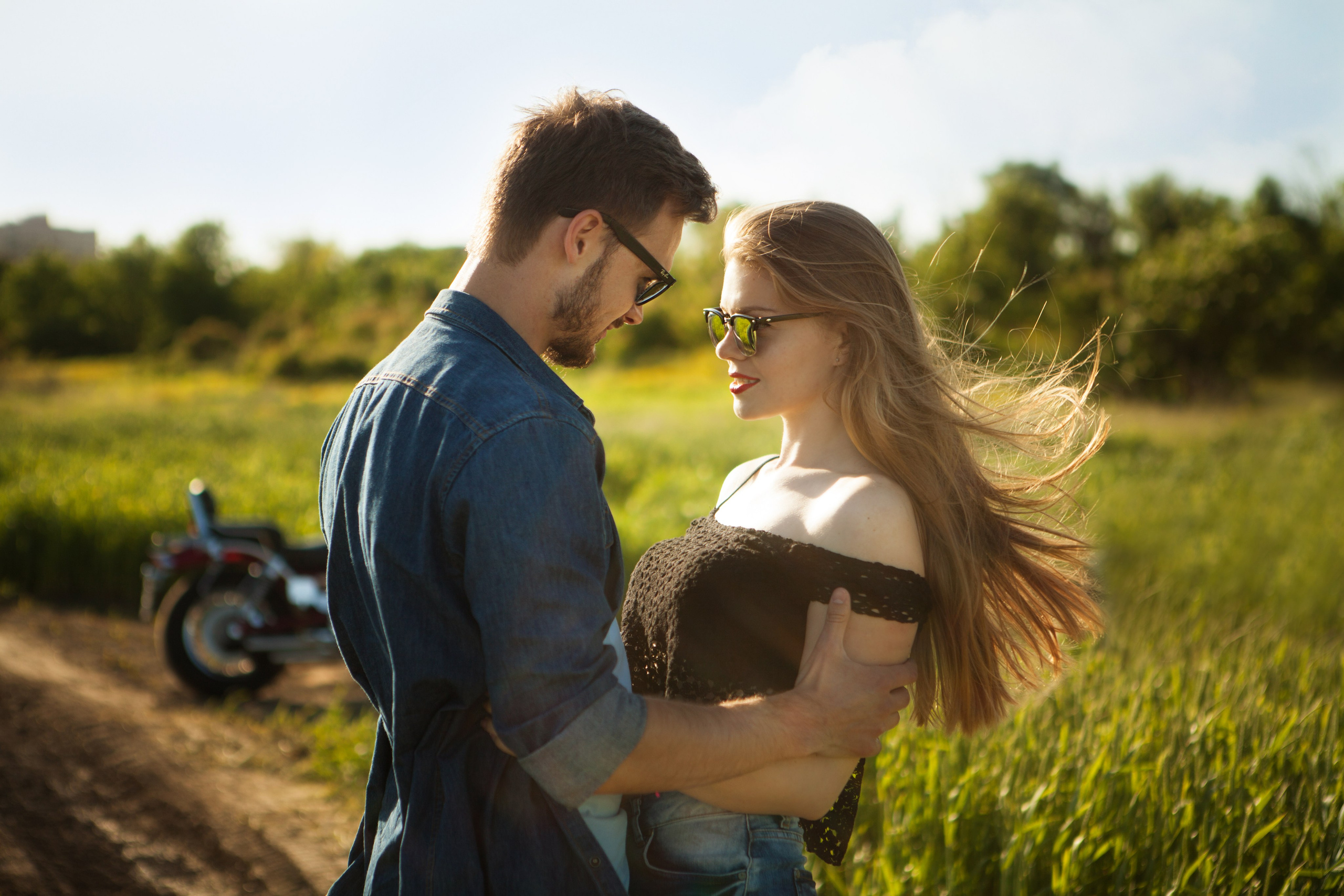 Сергей, Евгения и мотоцикл. Семейный и детский фотограф в Краснодаре Брусилова Марина