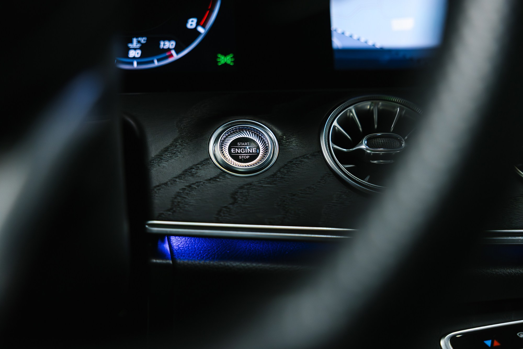 Mercedes-Benz E-класс 2.0 AT, 2018, 50 500 км. Автосалон «Х-Авто»