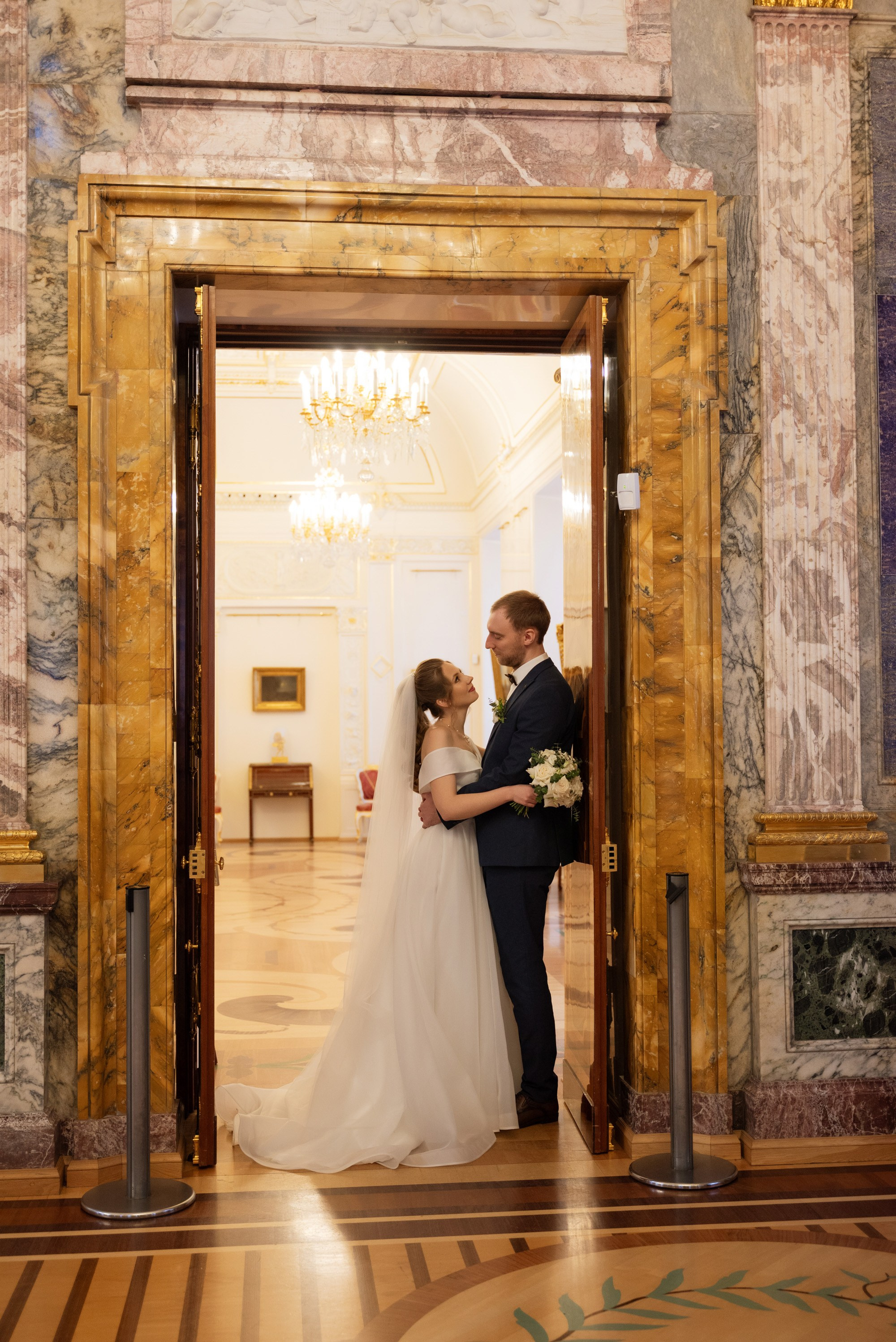 Павел и Антонина | 03.12.23. Свадебный фотограф в Санкт-Петербурге Владислава Тюльпина