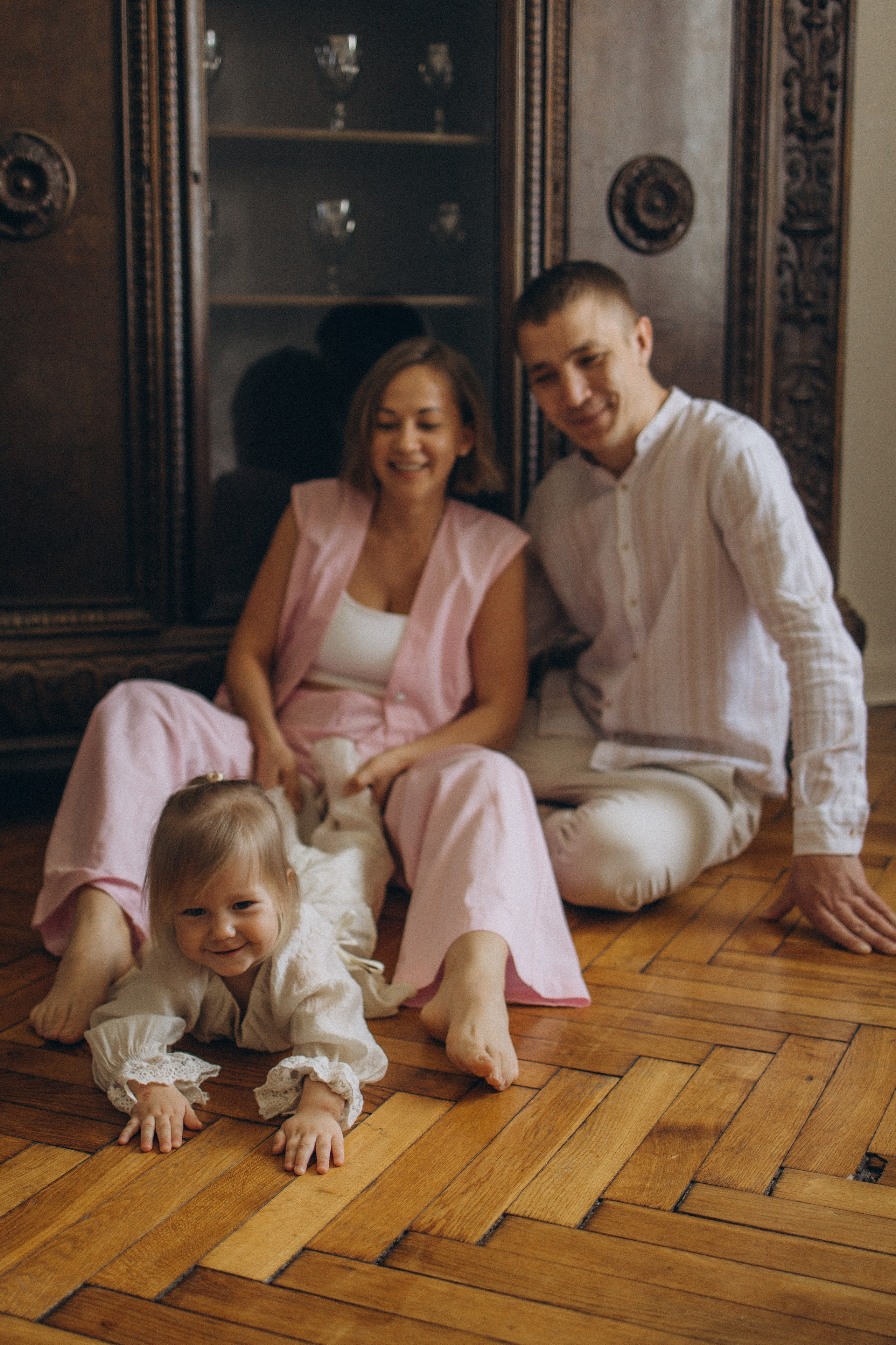 В объятиях папы. Фотокарточки о вас и о большой любви!