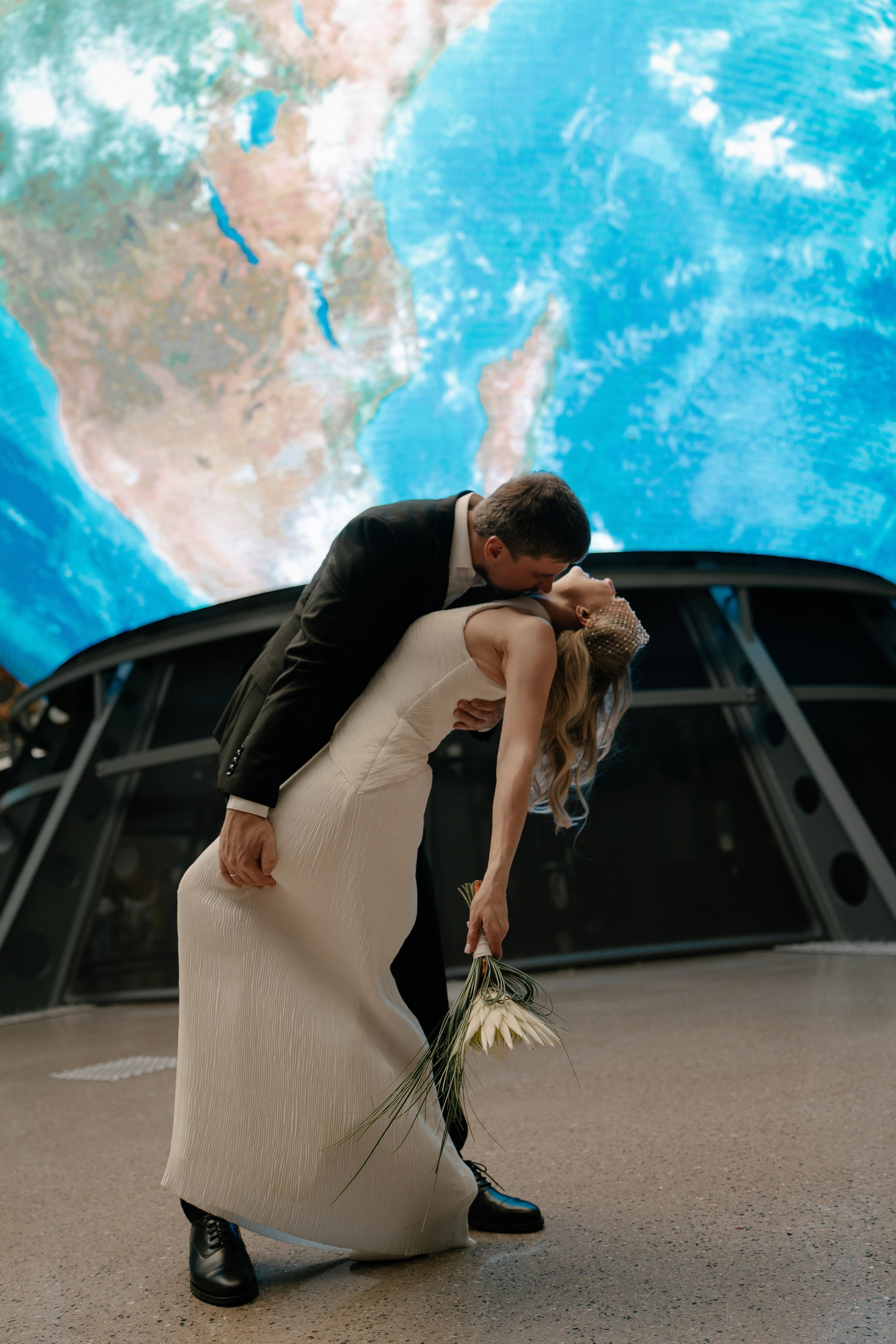 Любовь в космосе. Свадебный и семейный фотограф в Москве и Красногорске — живые кадры | Анастасия Тихонова