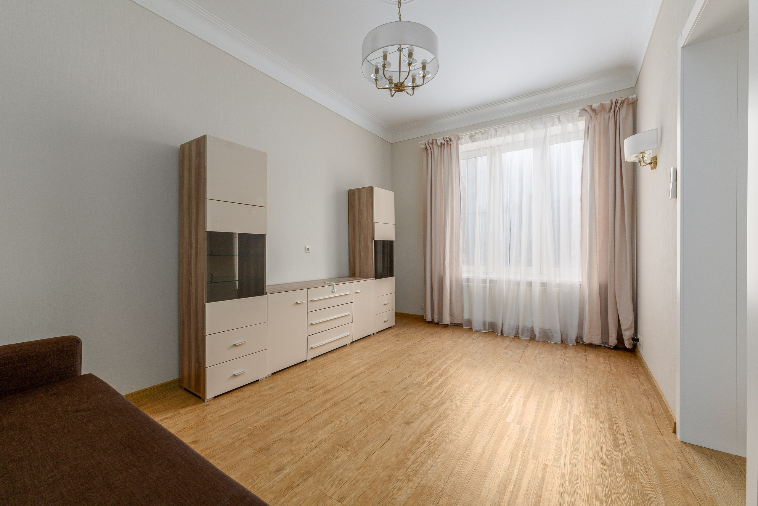 Трёхкомнатная квартира, Морской пр-кт