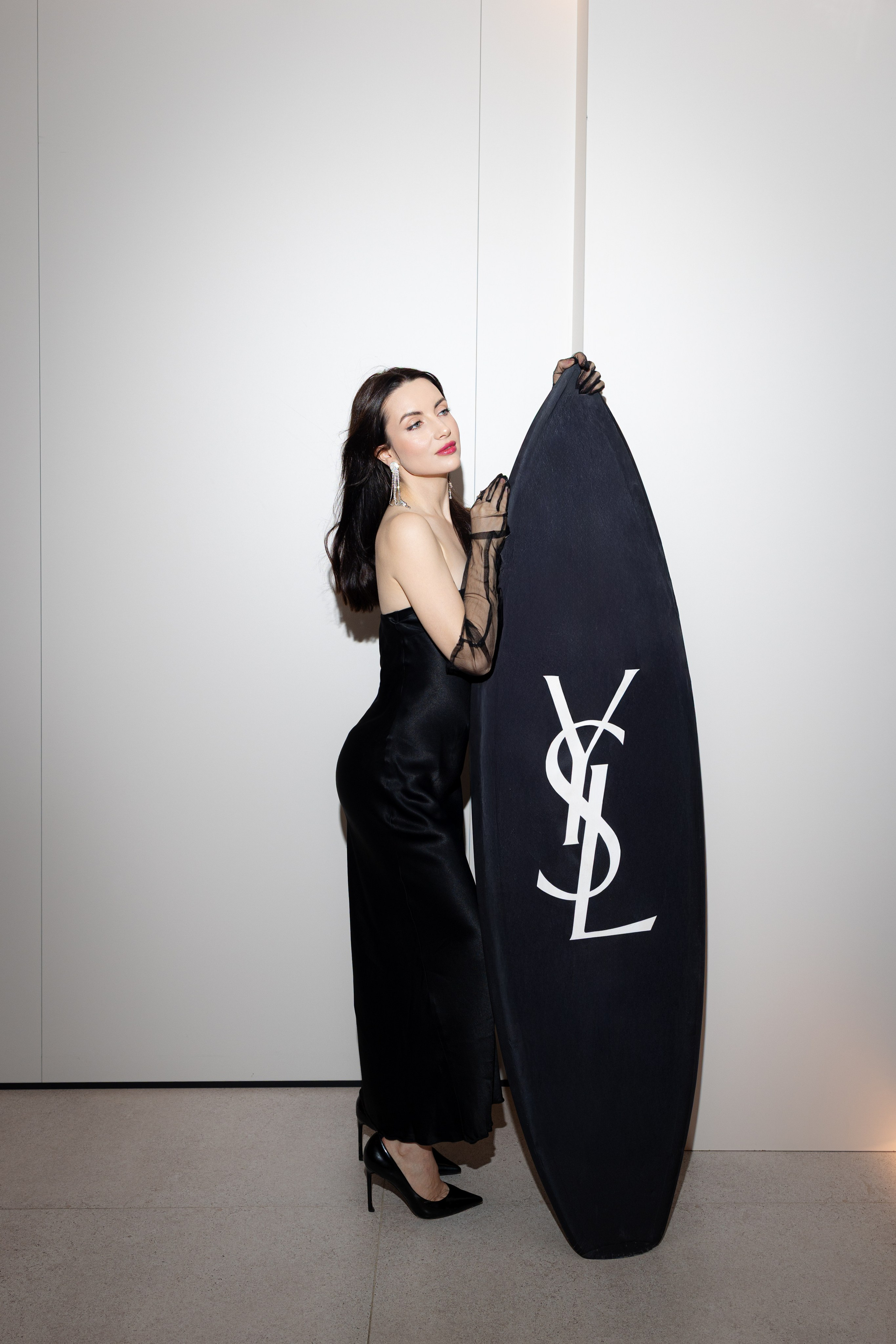 Натали. That’s your photographer, Alexandra Andrushchenko