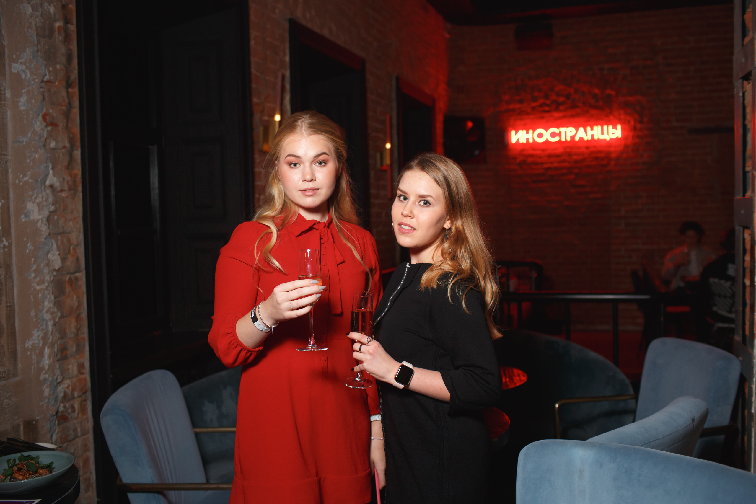 День Рождения в баре «Иностранцы». Свадебный и репортажный фотограф (Москва, Королев и другие)