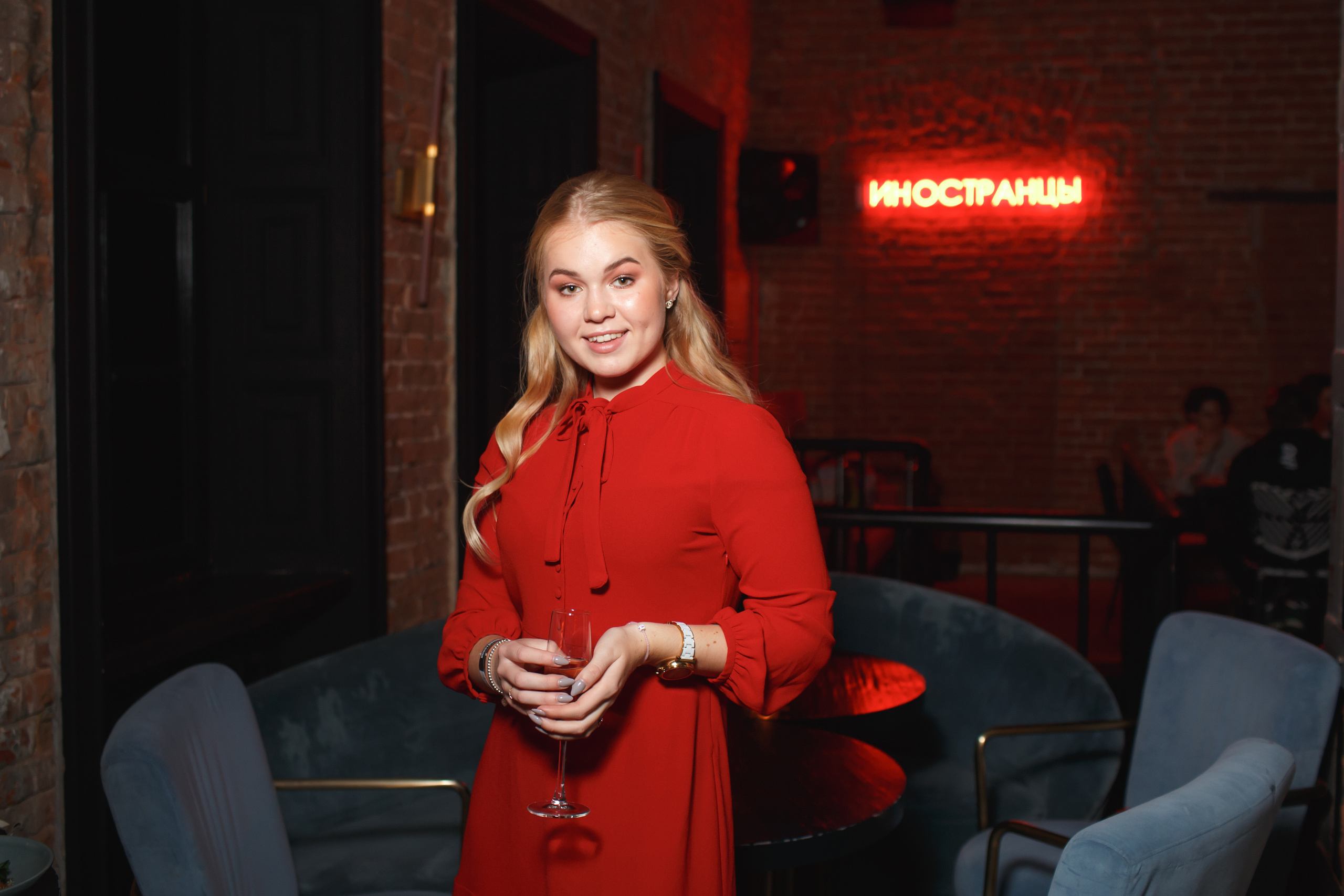 День Рождения в баре «Иностранцы». Свадебный и репортажный фотограф (Москва, Королев и другие)