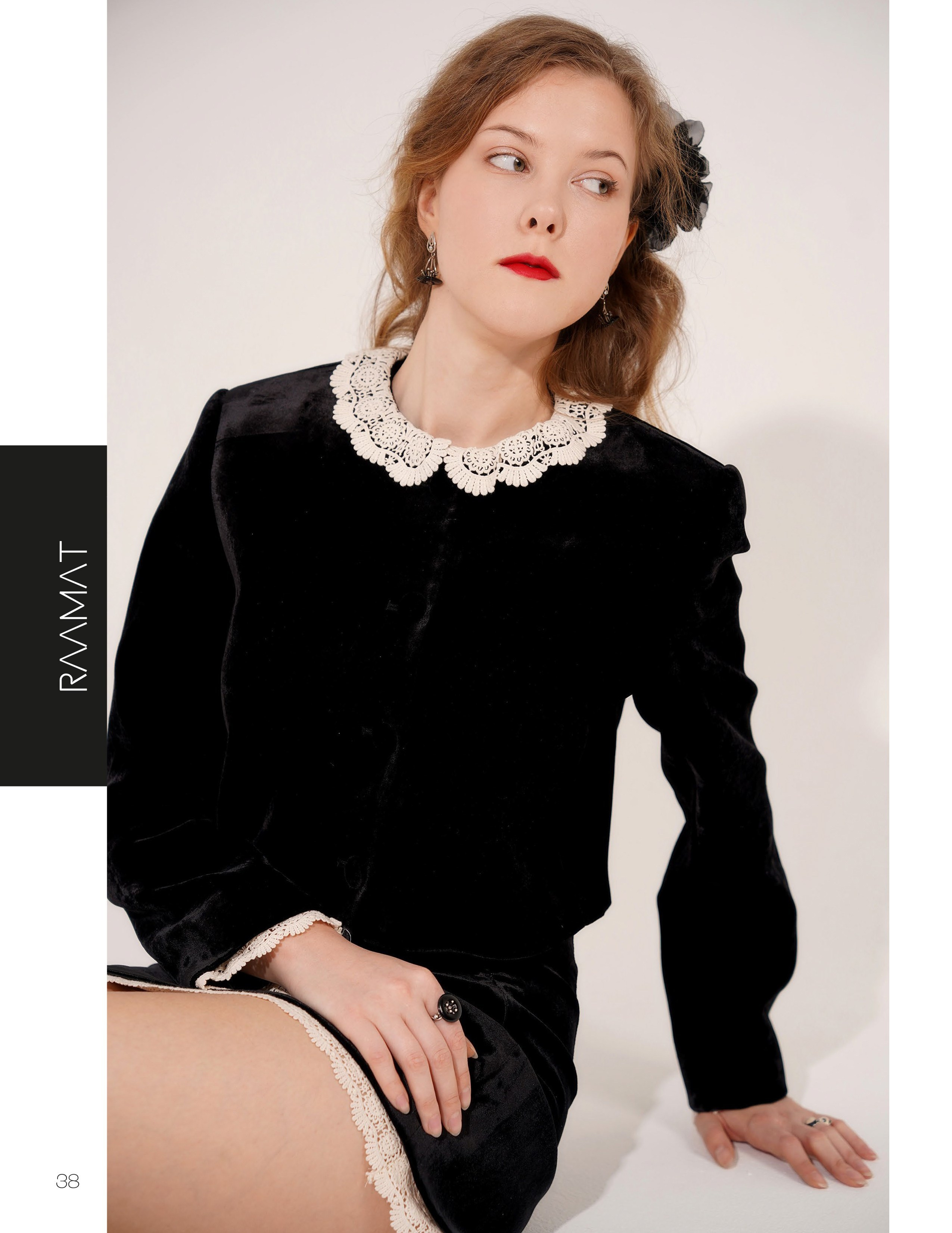 Мои работы опубликованные в зарубежных журналах, элитных и модных. Студийный и портретный фотограф в САНКТ-ПЕТЕРБУРГЕИрина Махаон