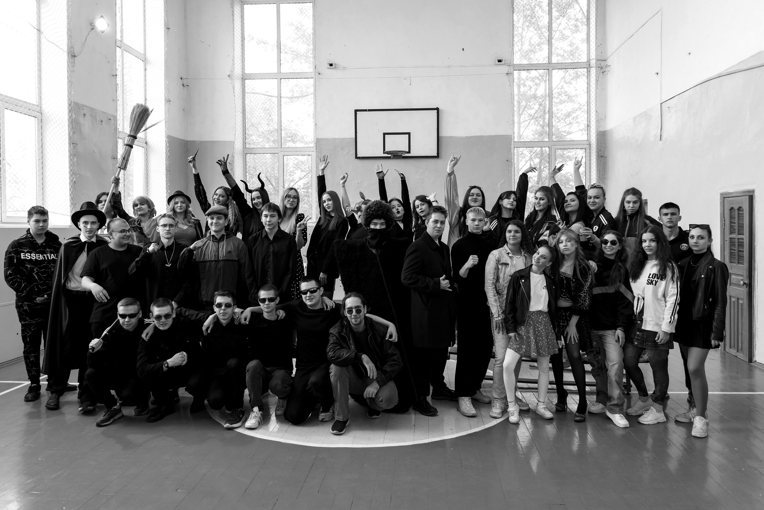 11 класс день не послушания в школе. Фотограф Любовь Корниенко, Примоский край