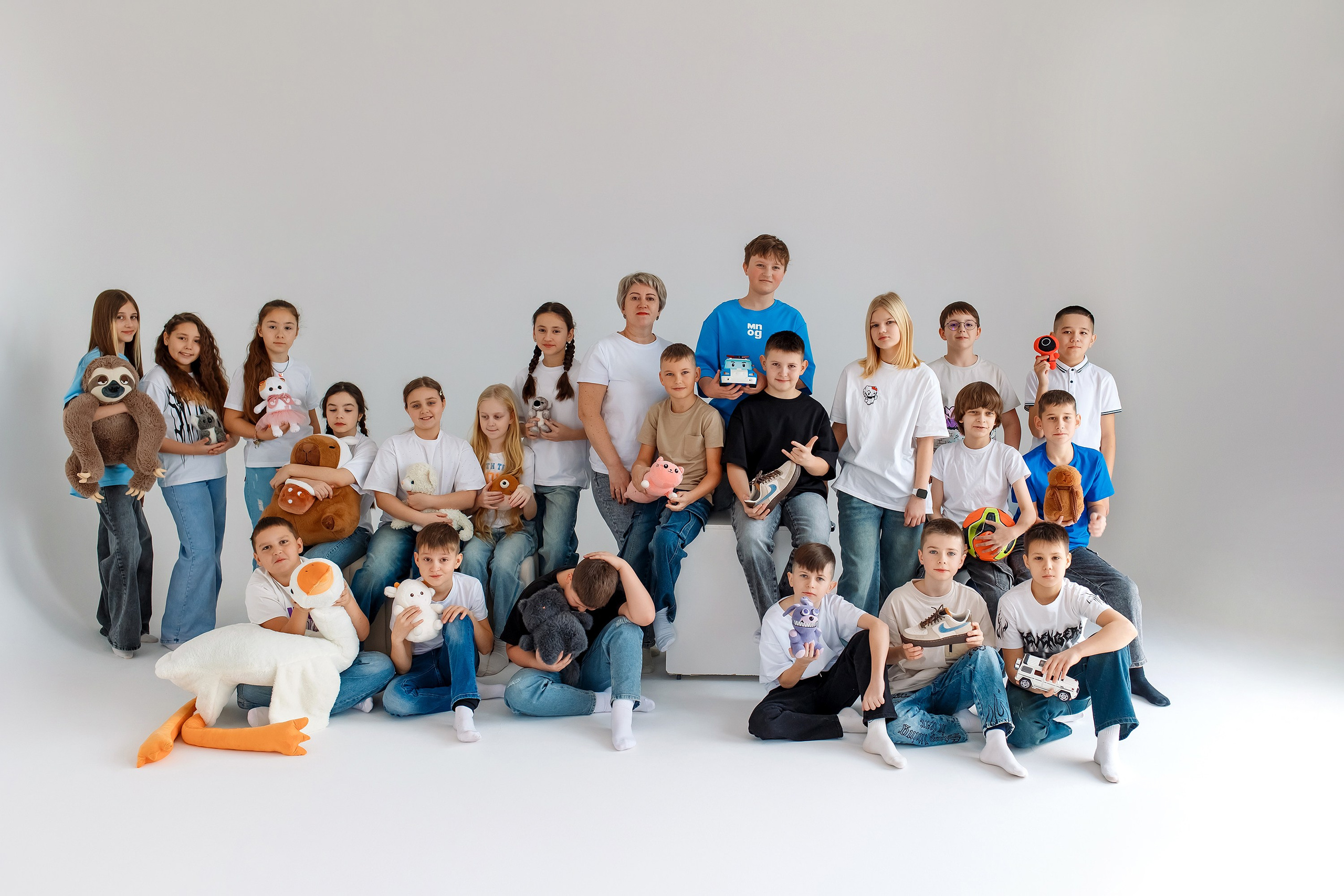 4 класс съемка в фотостудии. Фотограф Любовь Корниенко, Примоский край