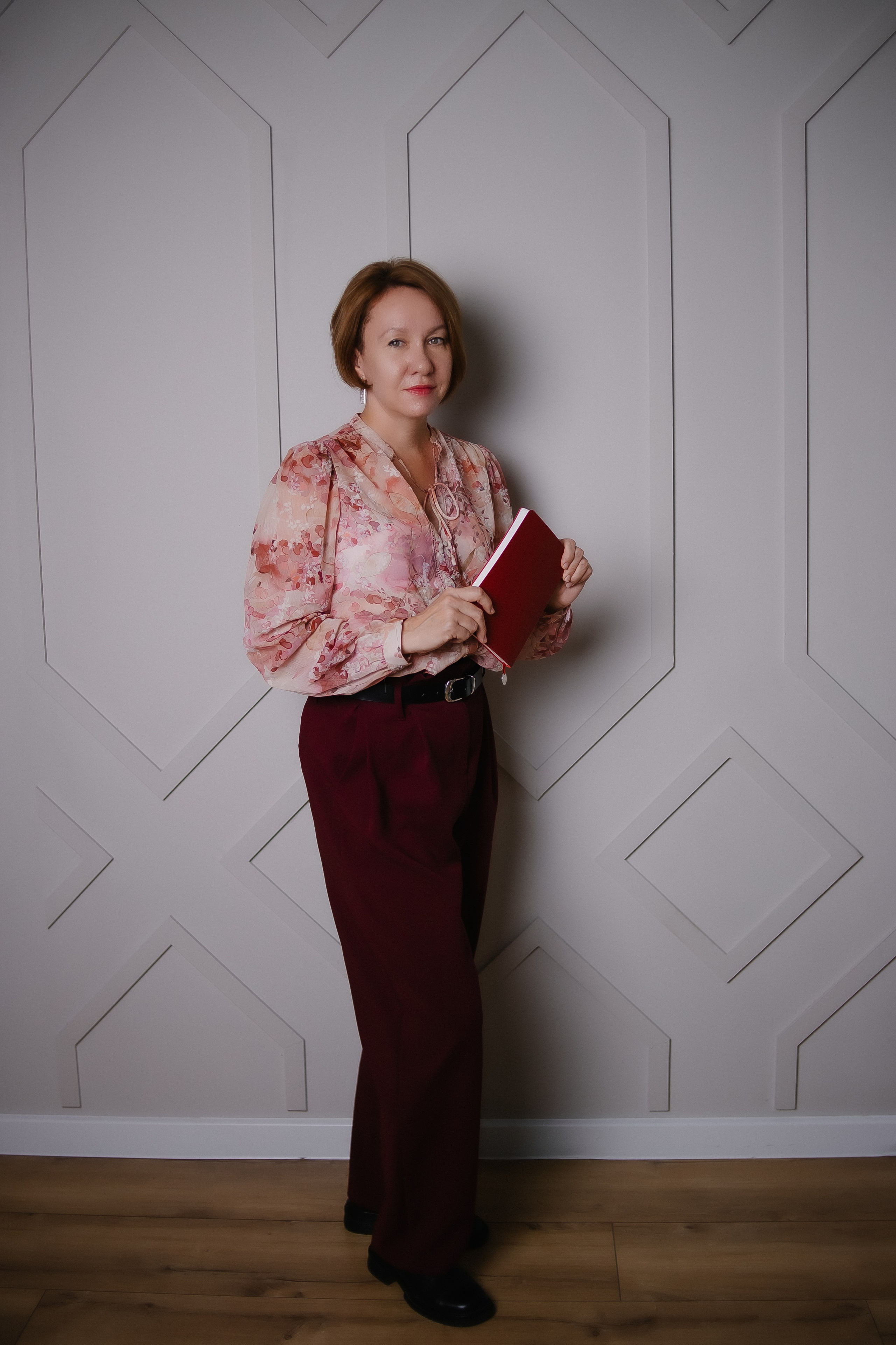 Ольга. Фото для контента. Репетитор. Фотограф Регина Крикунова г. Красноярск