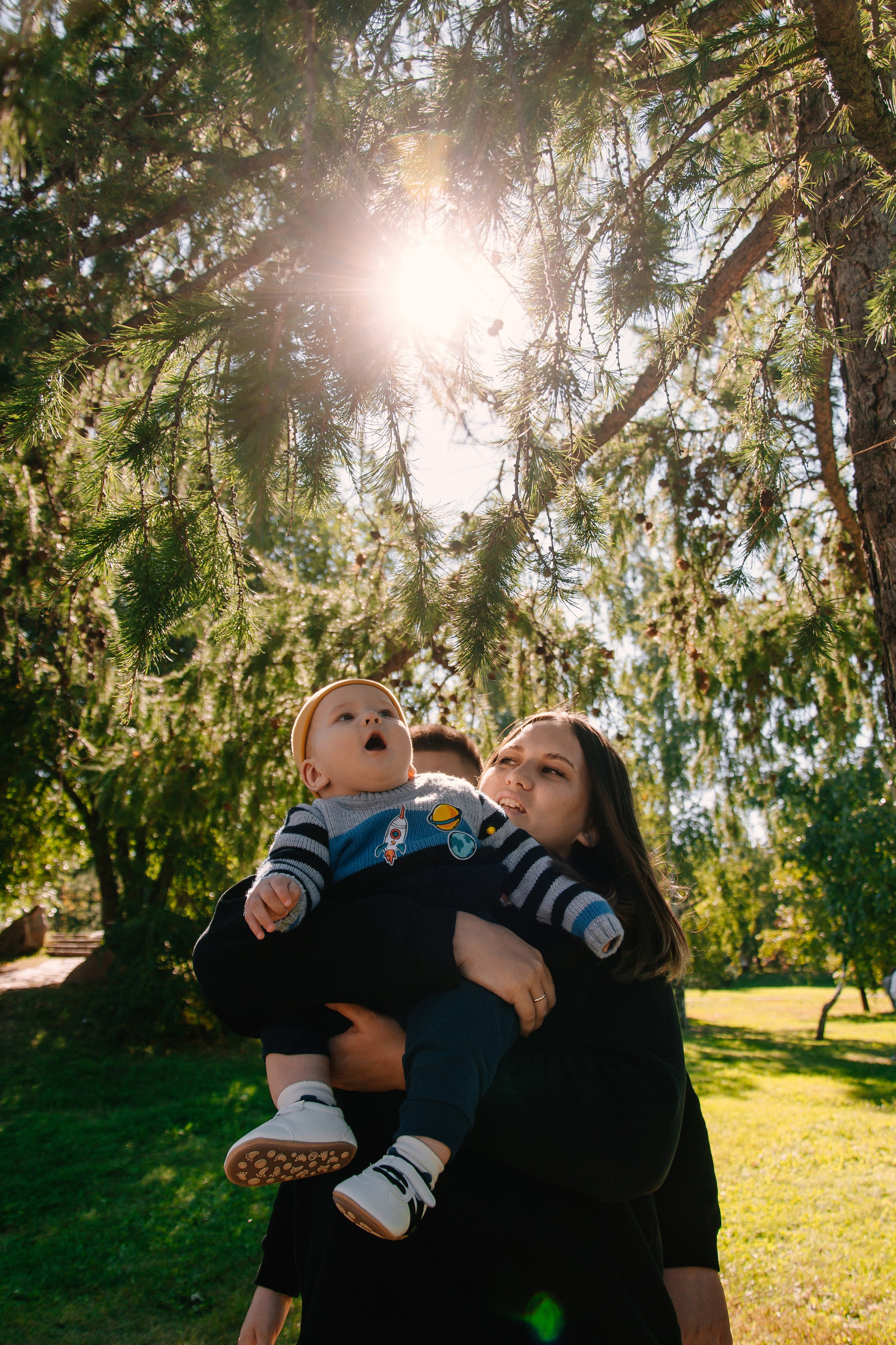 Серебряковы. Сквер Алое Поле. Фотограф в Челябинске Любовь Денисенко