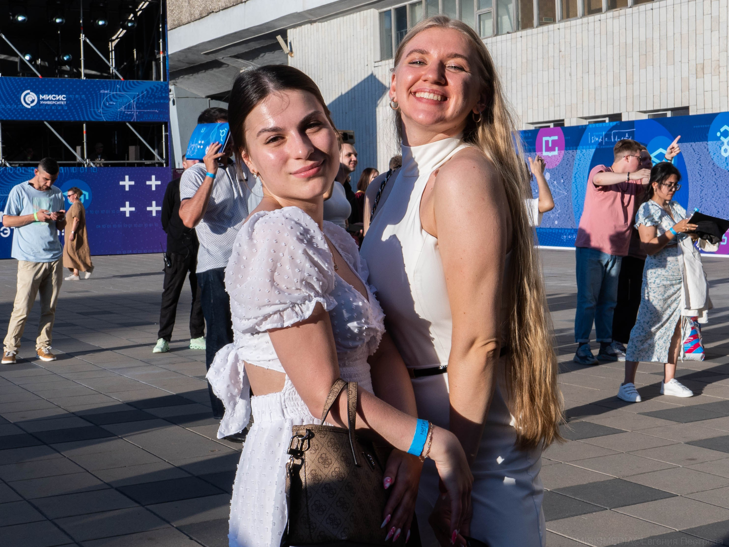 «МИР МИСИС — ЭТО МЫ!». Фотограф, оператор-монтажер, продюсер медиа проектов в Москве