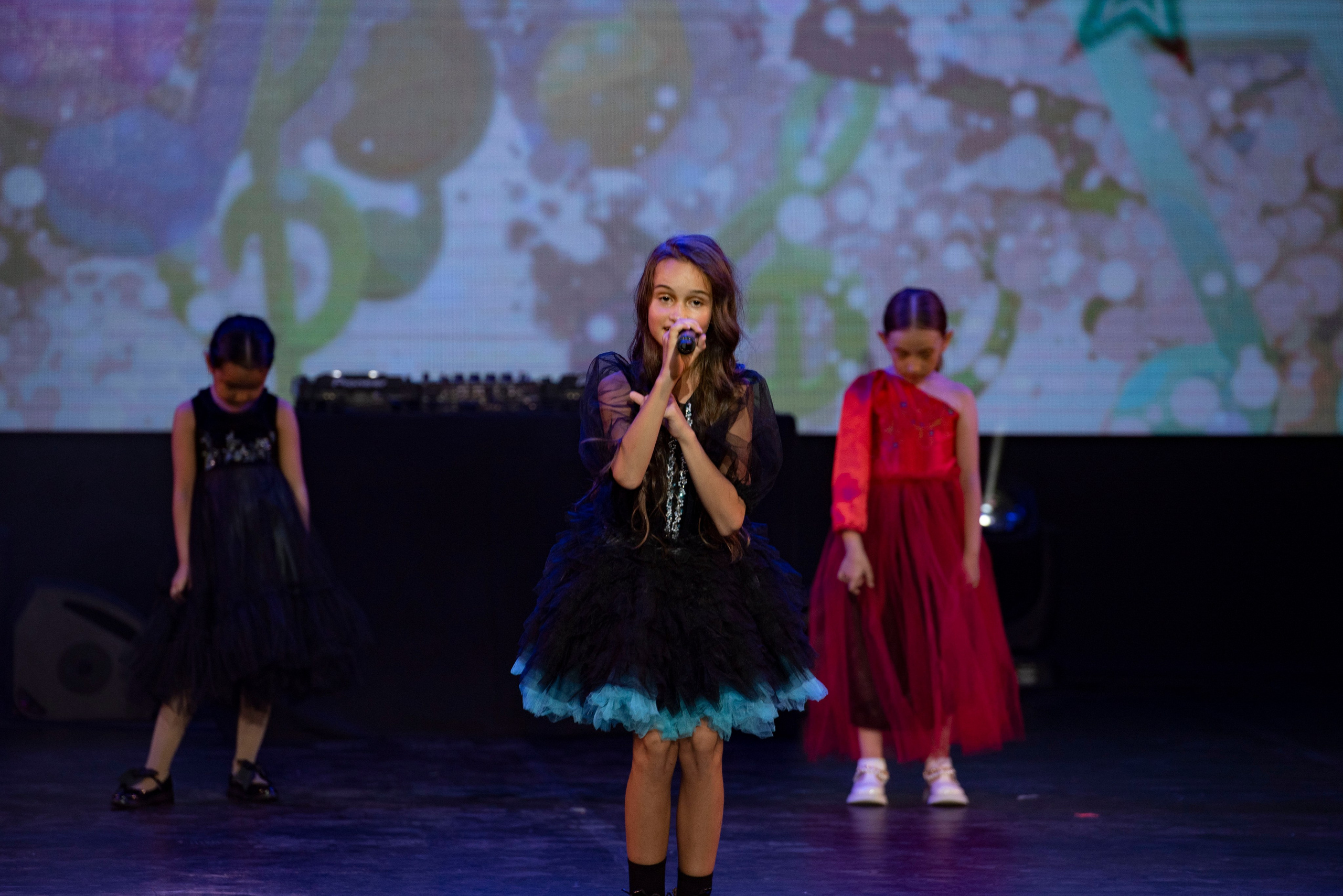 Фотограф на концерт. Свадебный, семейный, фэшн фотограф, школьный фотограф в Сочи