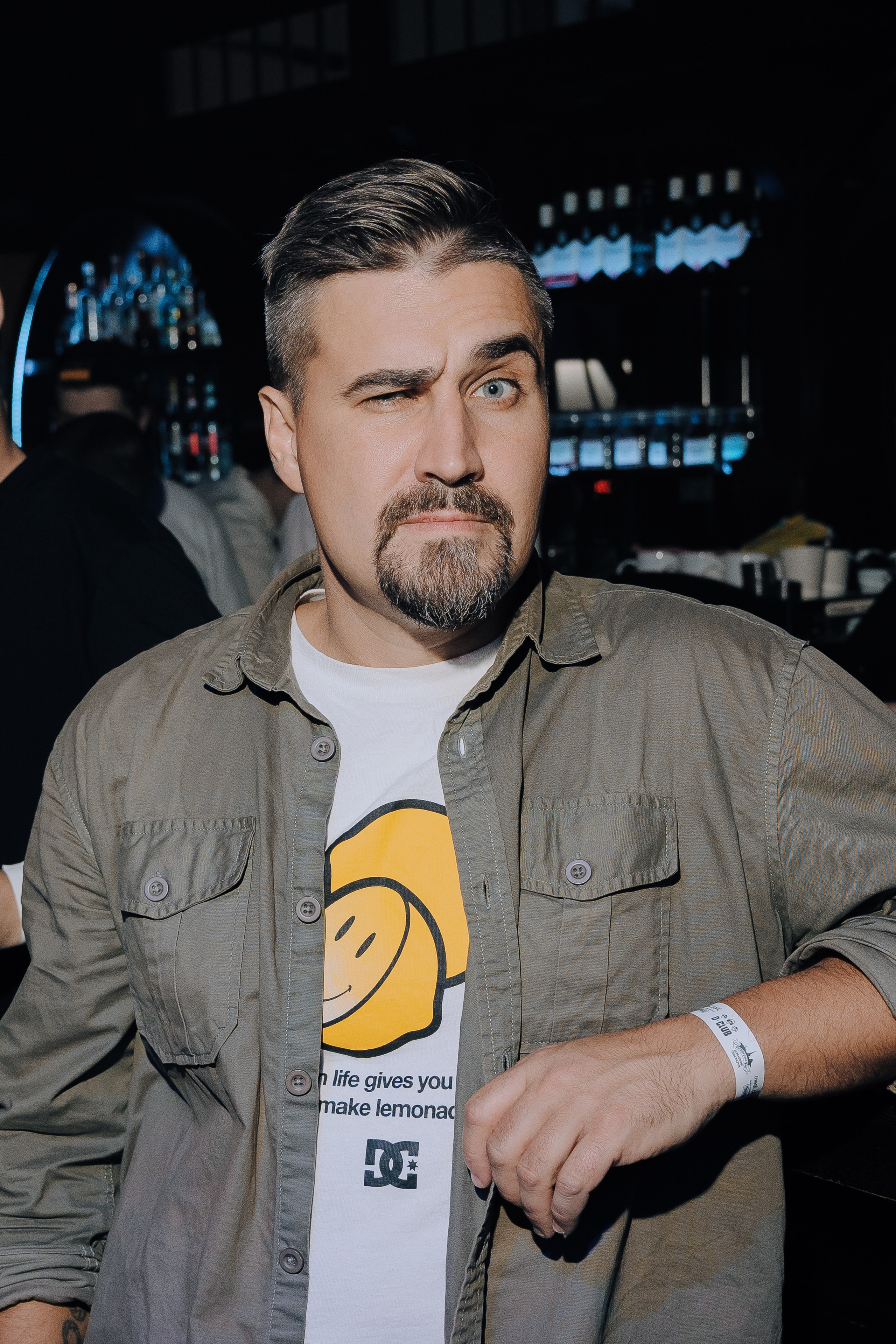 20 ЛЕТ МЕГАПОЛИС ЧЕЛЯБИНСК ХЕДЛАЙНЕР ЕЛКА. Репортажный фотограф Зуев Роман г. Челябинск