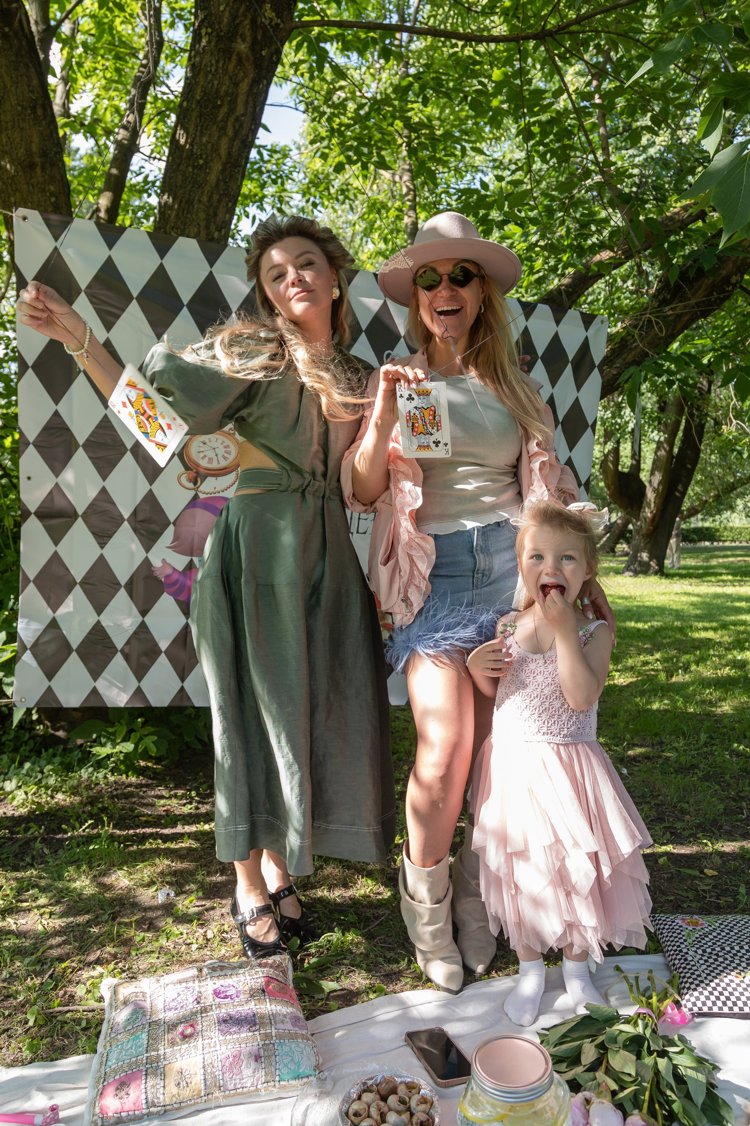 WONDERLAND. Главная