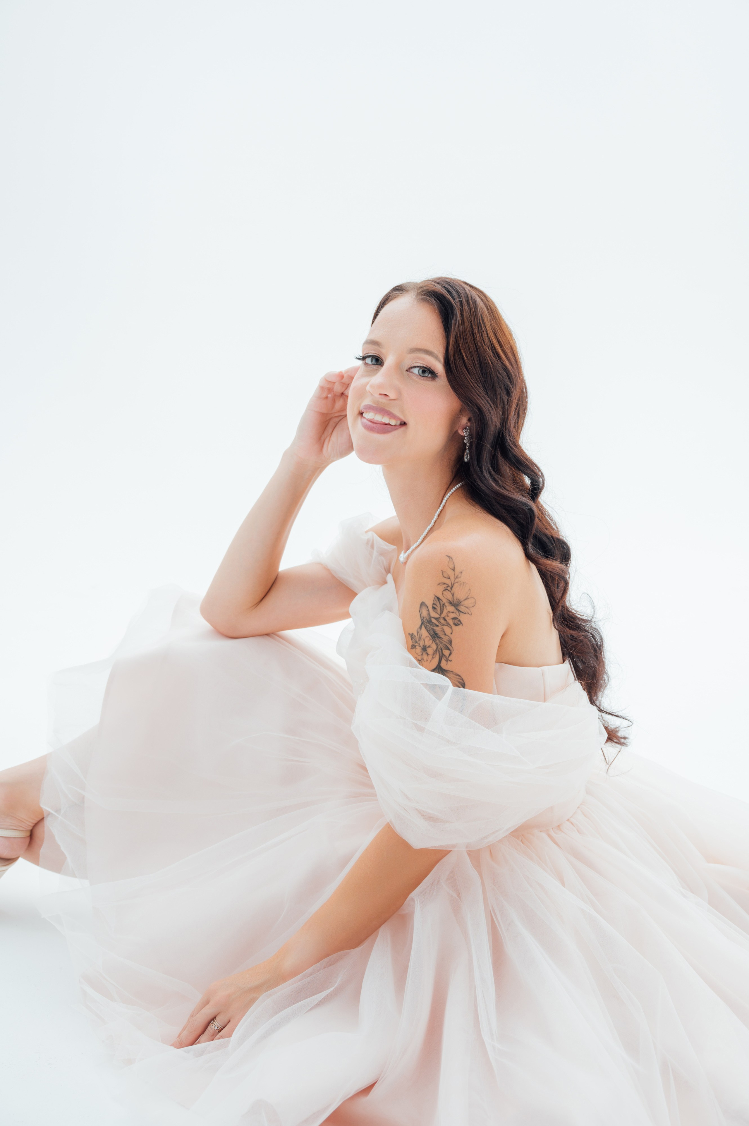 Фотосъемка для маркетплейсов Wildberries, OZON, Яндекс маркет. Портретный, семейный, свадебный фотограф. Бизнес, контент съёмка. Тула