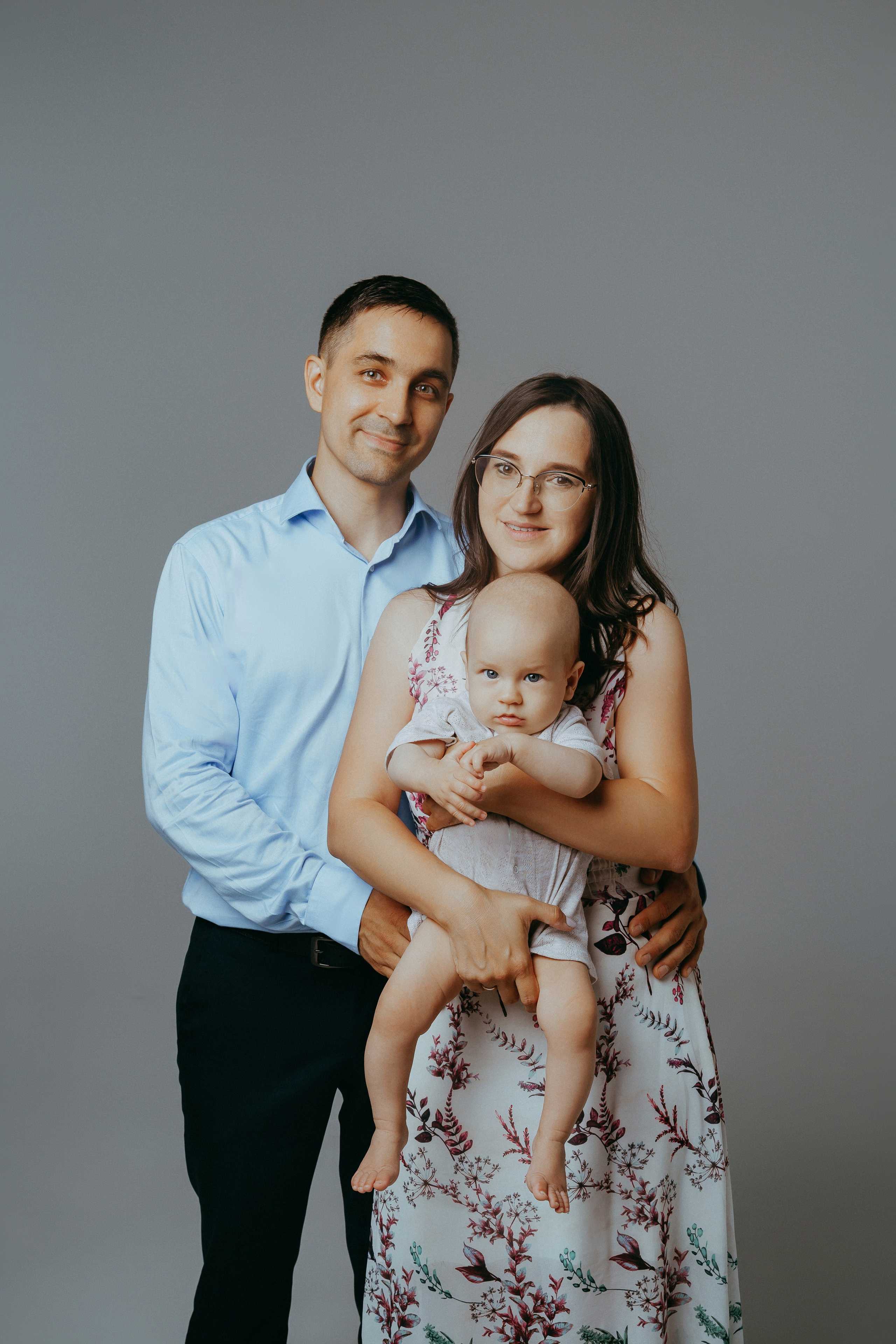 Семейная съёмка в студии. Фотограф Алексей Кутырёв