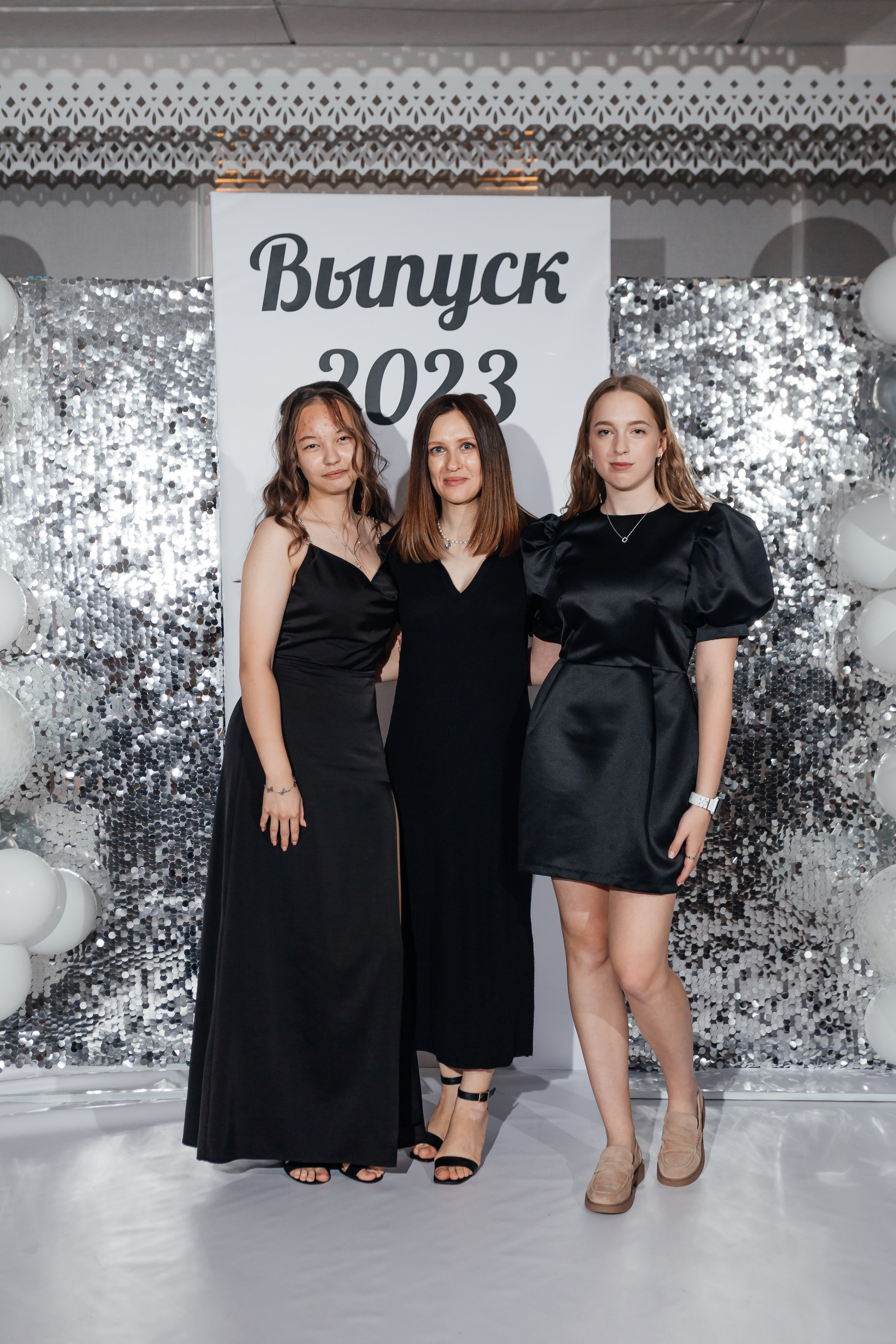 Выпускной 11 «А». Школа № 42. Свадебный фотограф в Краснодаре Николай Крауз