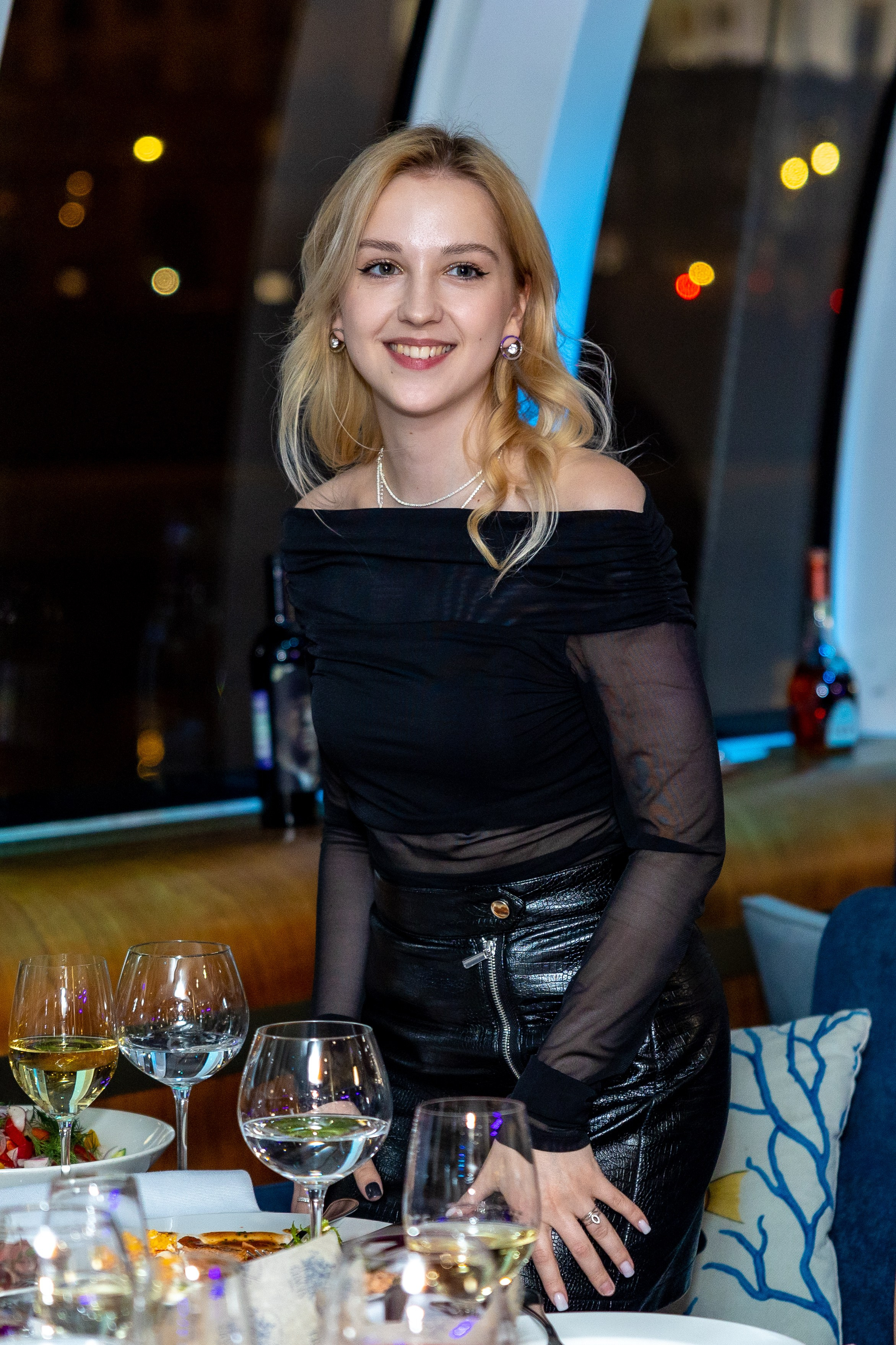 Корпоратив на теплоходе. Дарья Бухреева — фотограф, видеограф и фототерапевт. Москва и мир