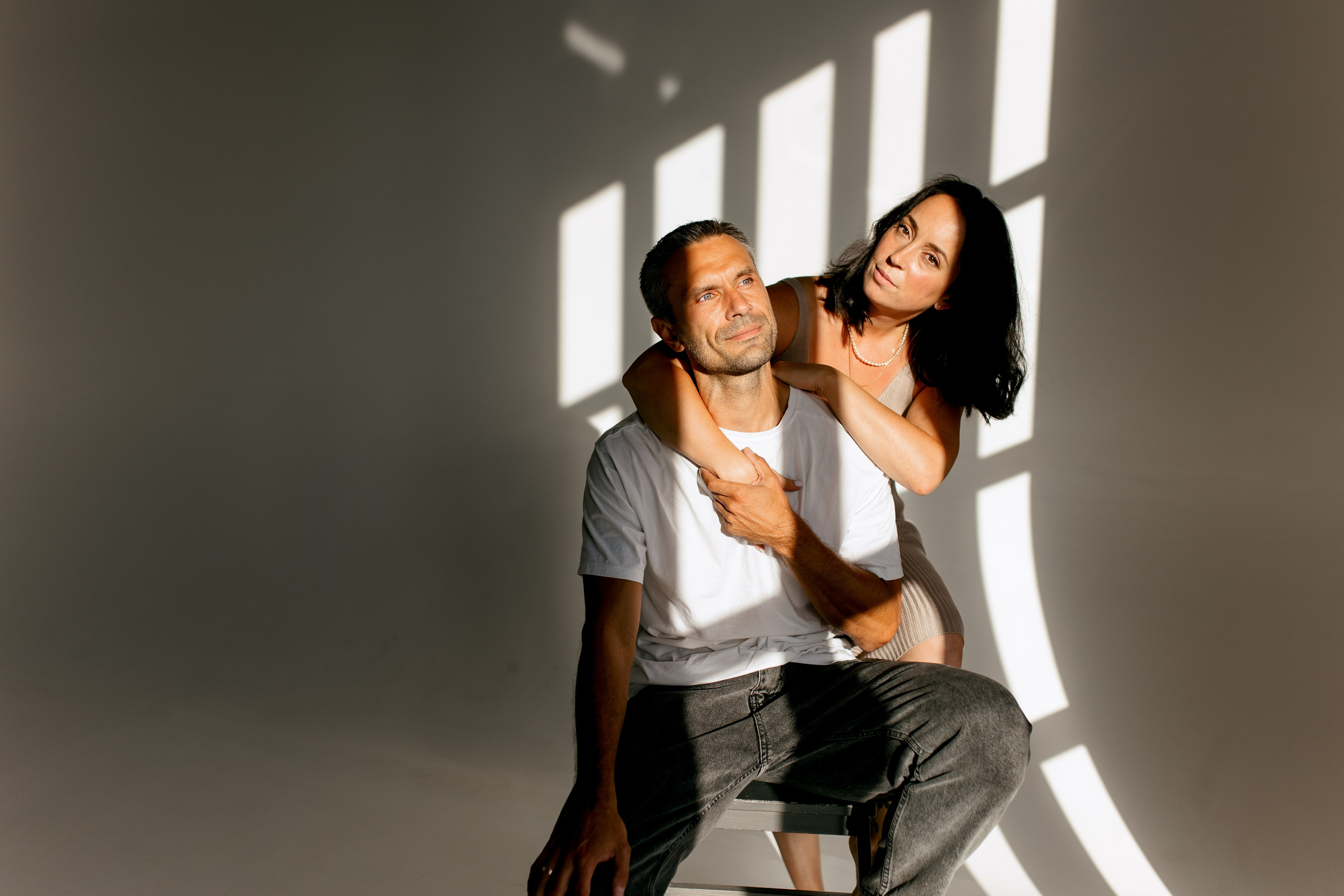 На белом фоне. Свадебный и семейный фотограф в Туле и области Маша Костина