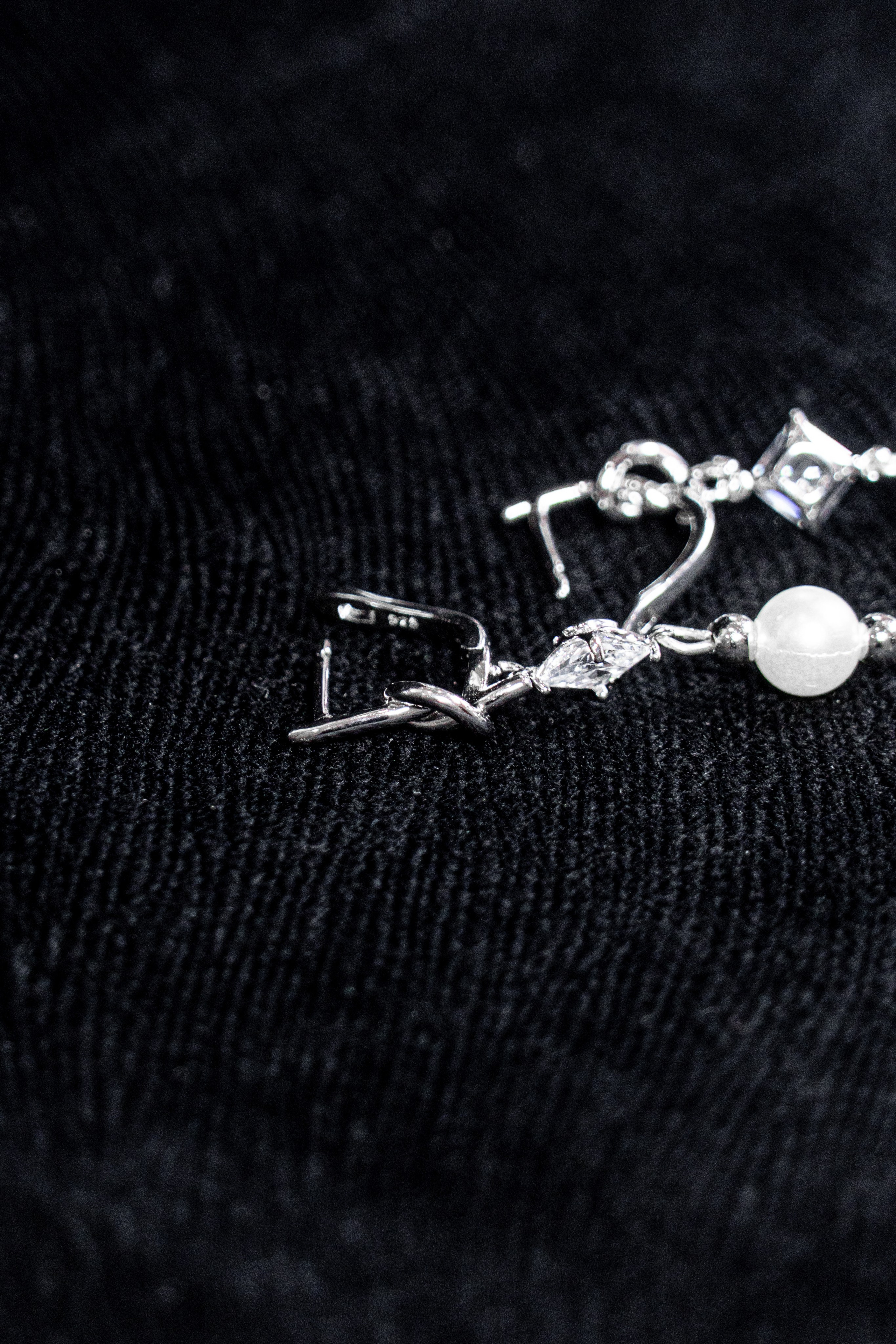 Фото бижутерии для маркетплейсов Ozon и Wildberries Предметная фотосъемка бижутерии для Wildberries и Ozon в Краснодаре. Шедевры для Вас! Фотограф и Видеограф в Краснодаре Пахиев Руслан