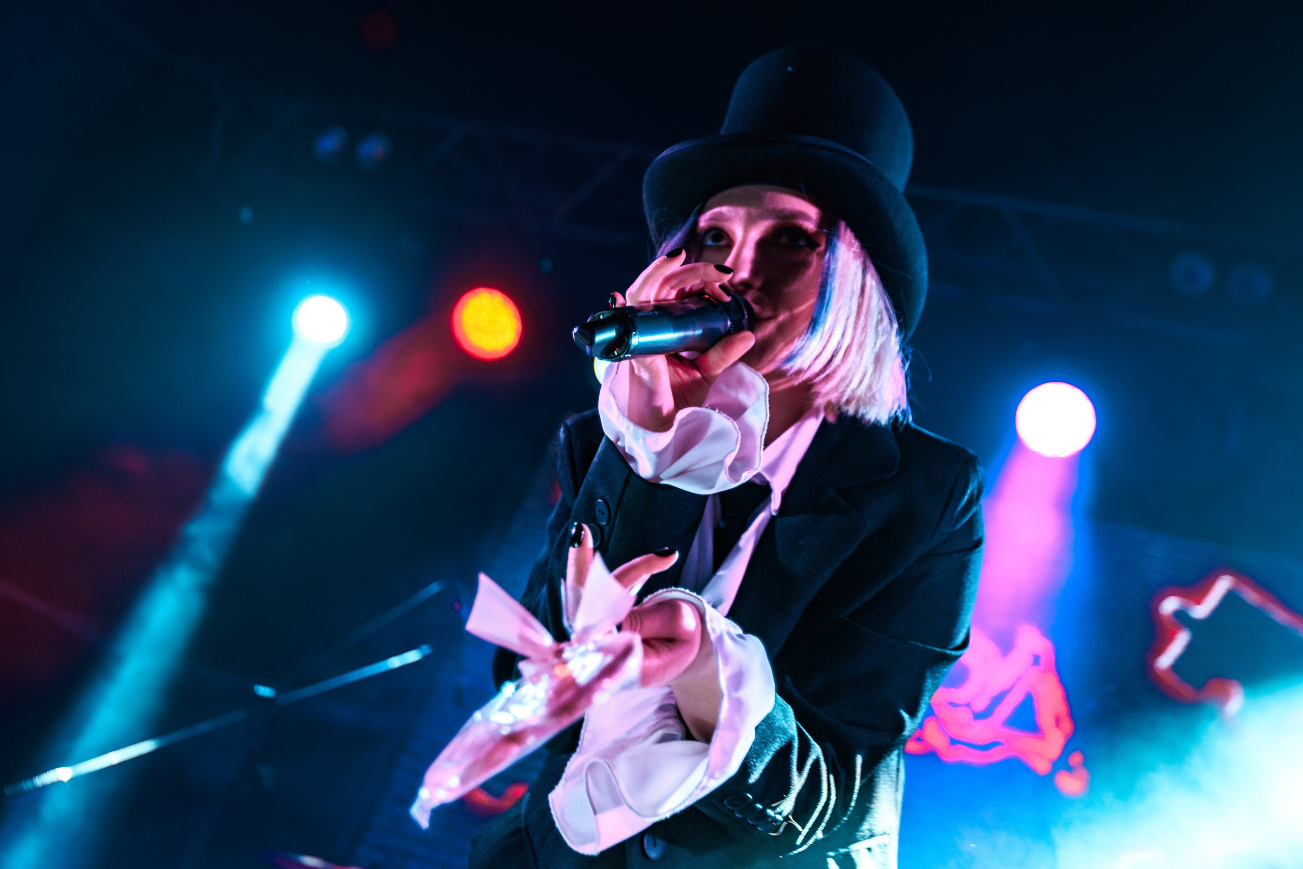 SARA. Репортажный фотограф Екатеринбург | Яркий, качественный репортаж | Концерты, клубы, репортаж, праздники, корпоративы