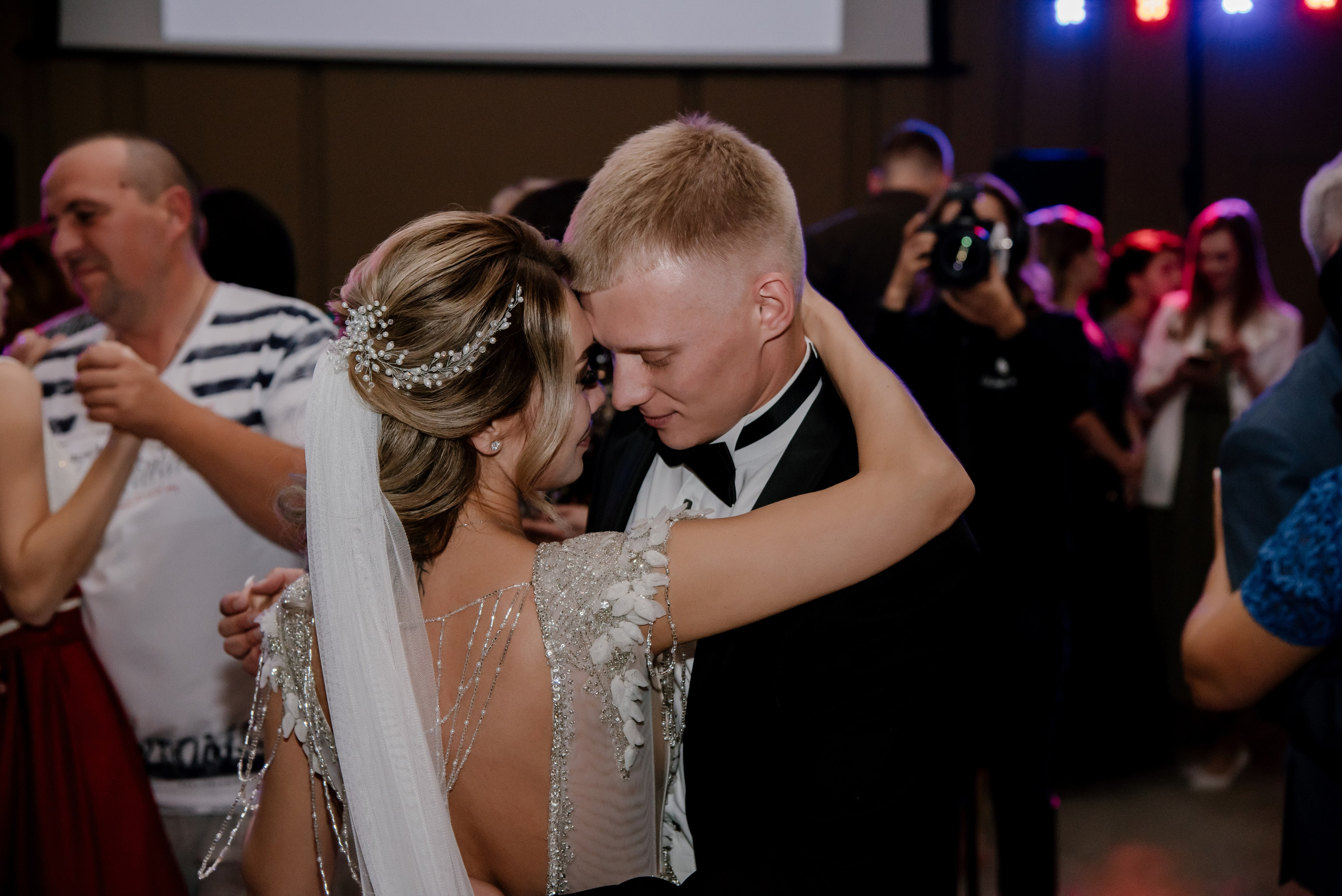 Евгений и Александра. Свадебный фотограф от weddstudio