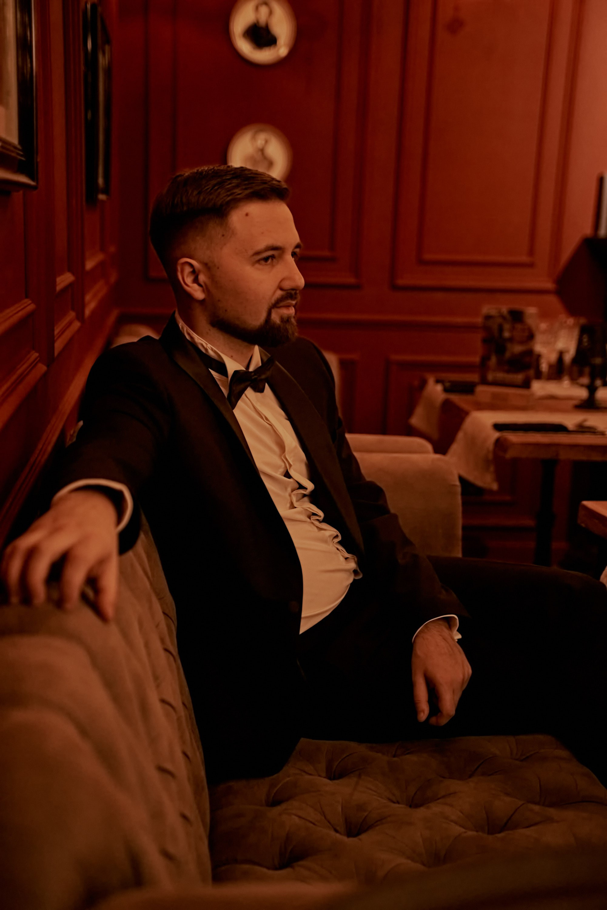 Пара влюбленных в ресторане. Этот день они запомнят на всю жизнь