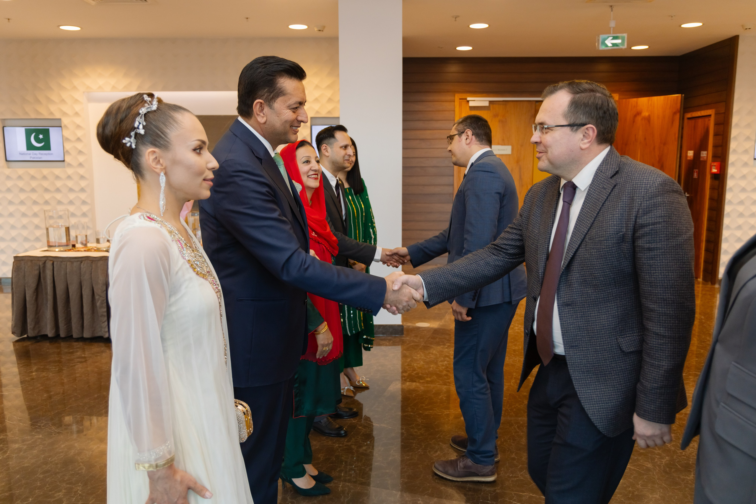 Фотосъемка делегации Пакистана в Беларуси в отеле Марриотт. Свадебный фотограф в Минске/Беларуси Сергей Спиридонов