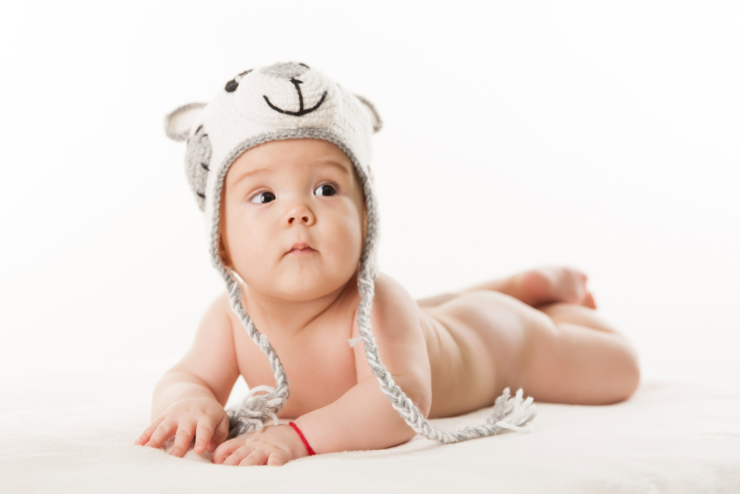 Новорожденные и младенцы. Фотостудия Алматы. Фотосъемка Алматы. Фотосессия Алматы. Фотокурсы. Обучение фотографии. Аренда студии